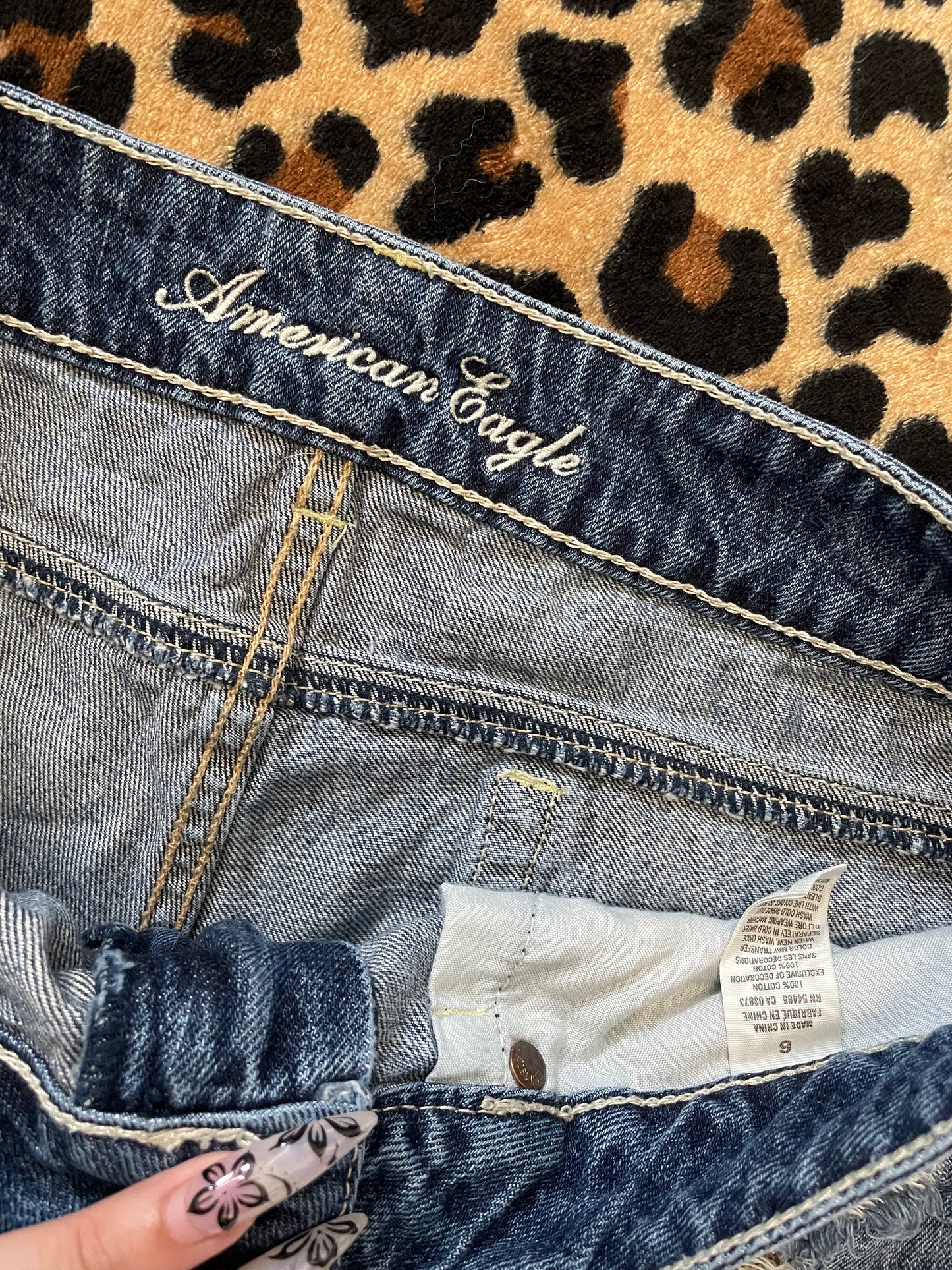 american eagle lowrise mini shorts w/ sequins pockets