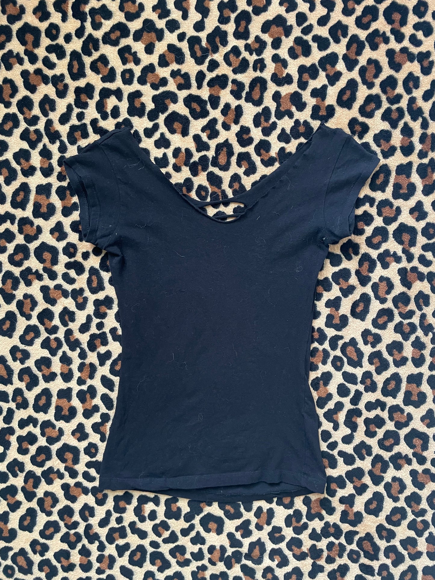 angel wing cut out tee