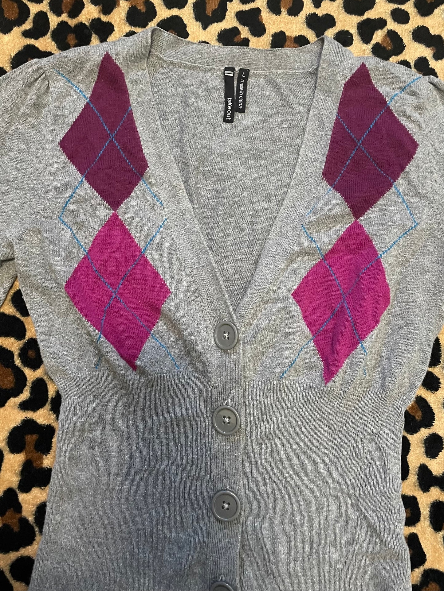 fitted cropped cardigan