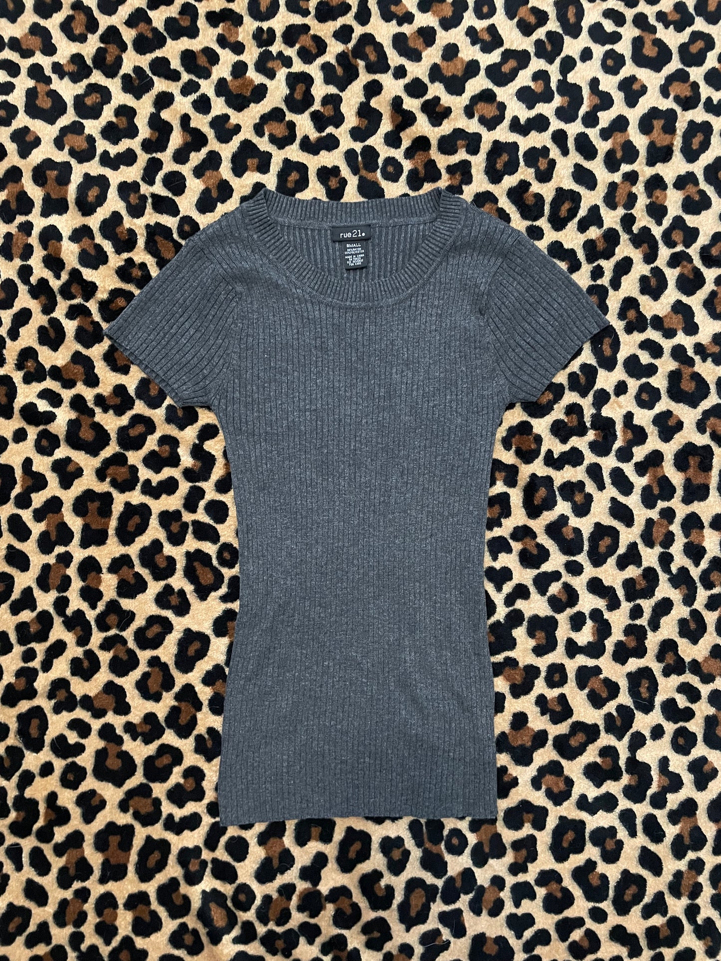 rue21 ribbed fitted tee