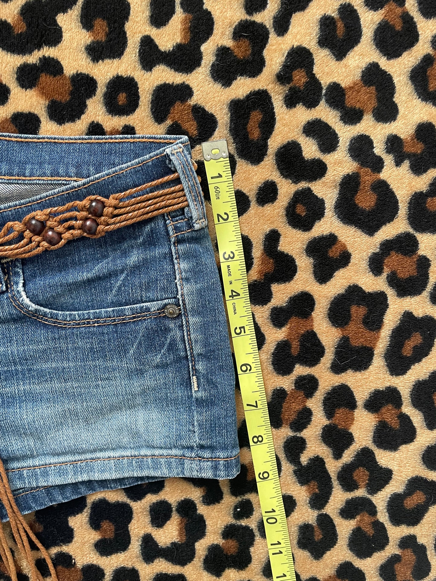 hollister lowrise mini shorts