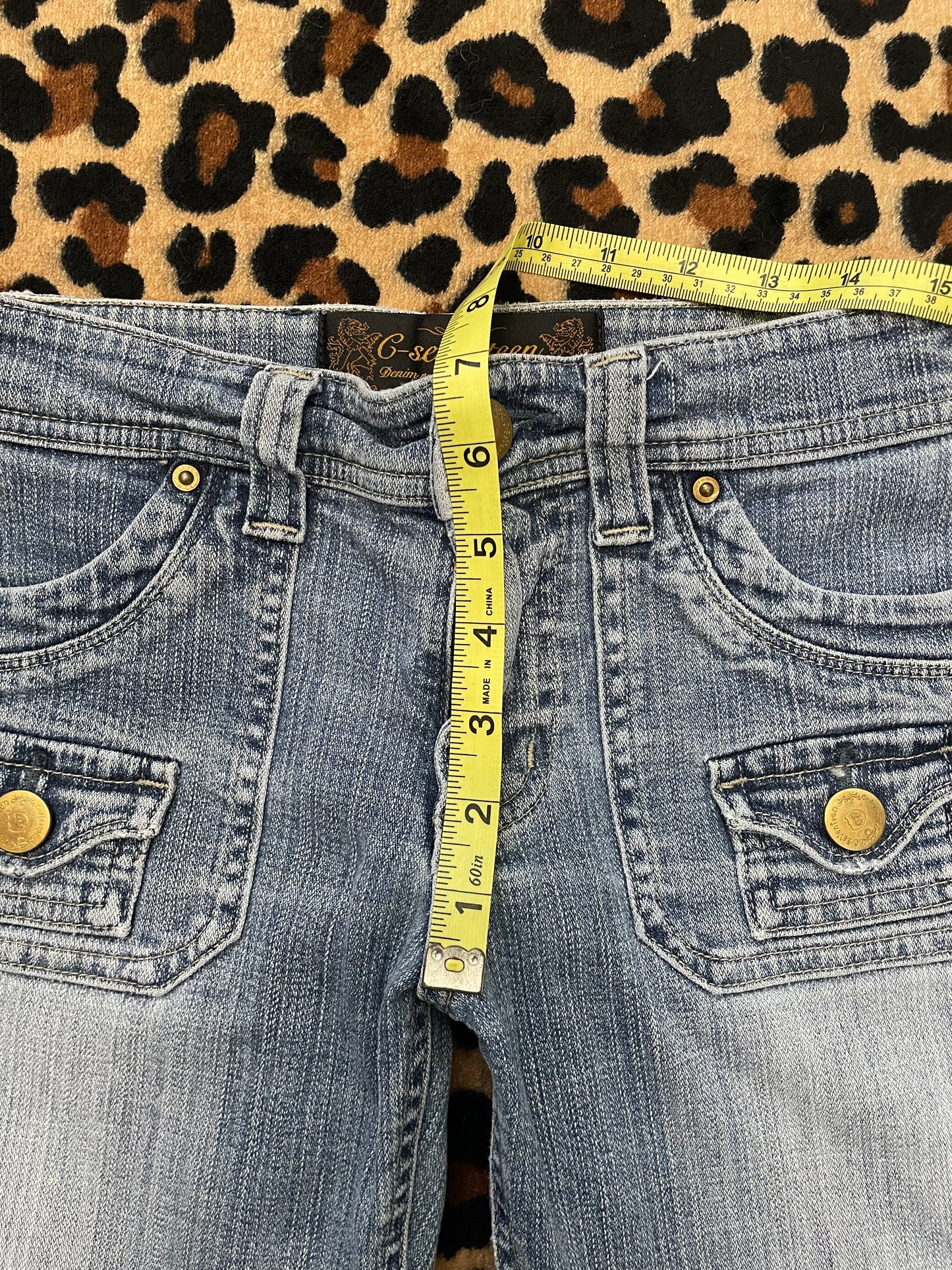 lowrise flare pocket jeans