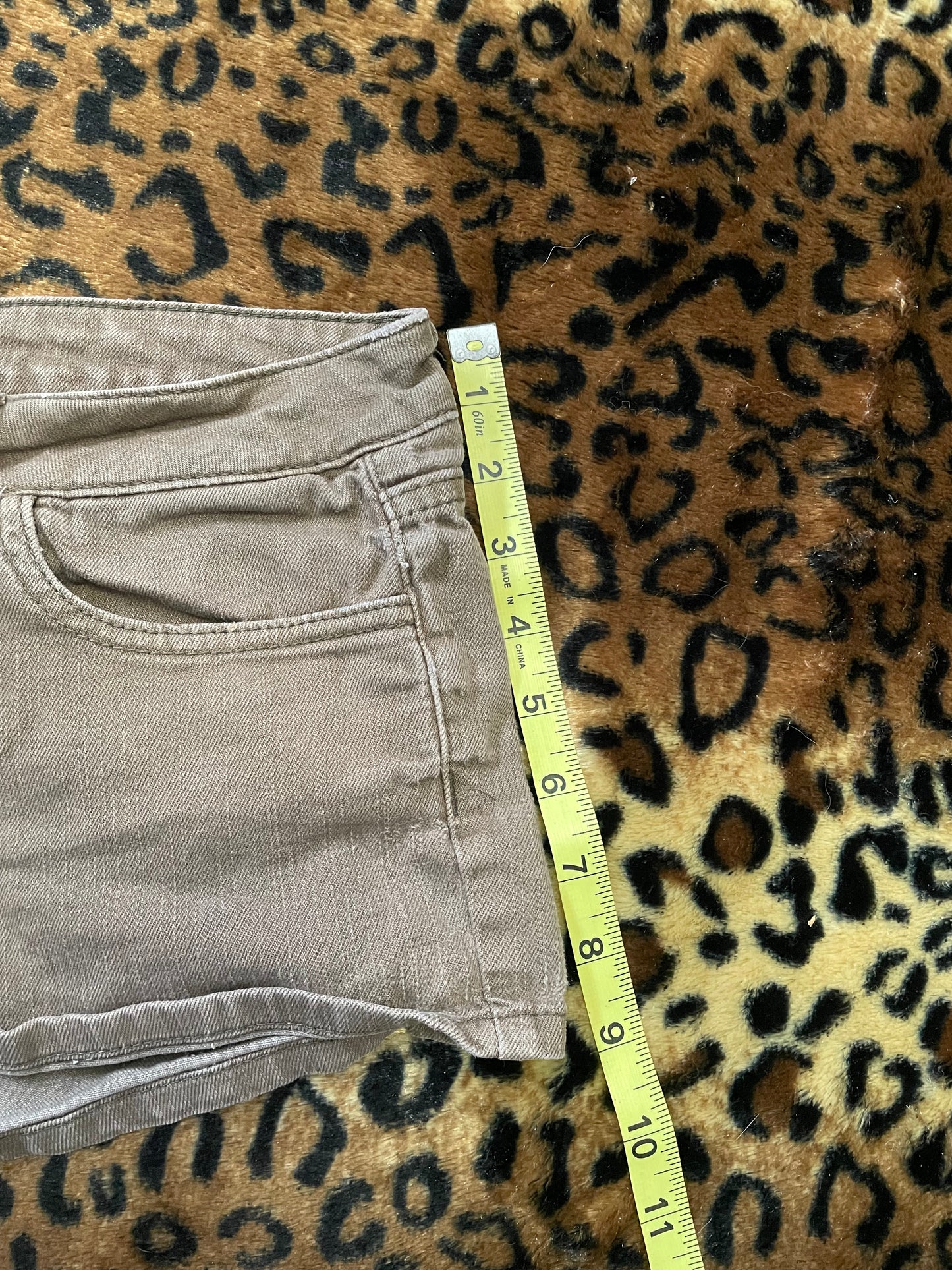 lowrise brown/green mini short