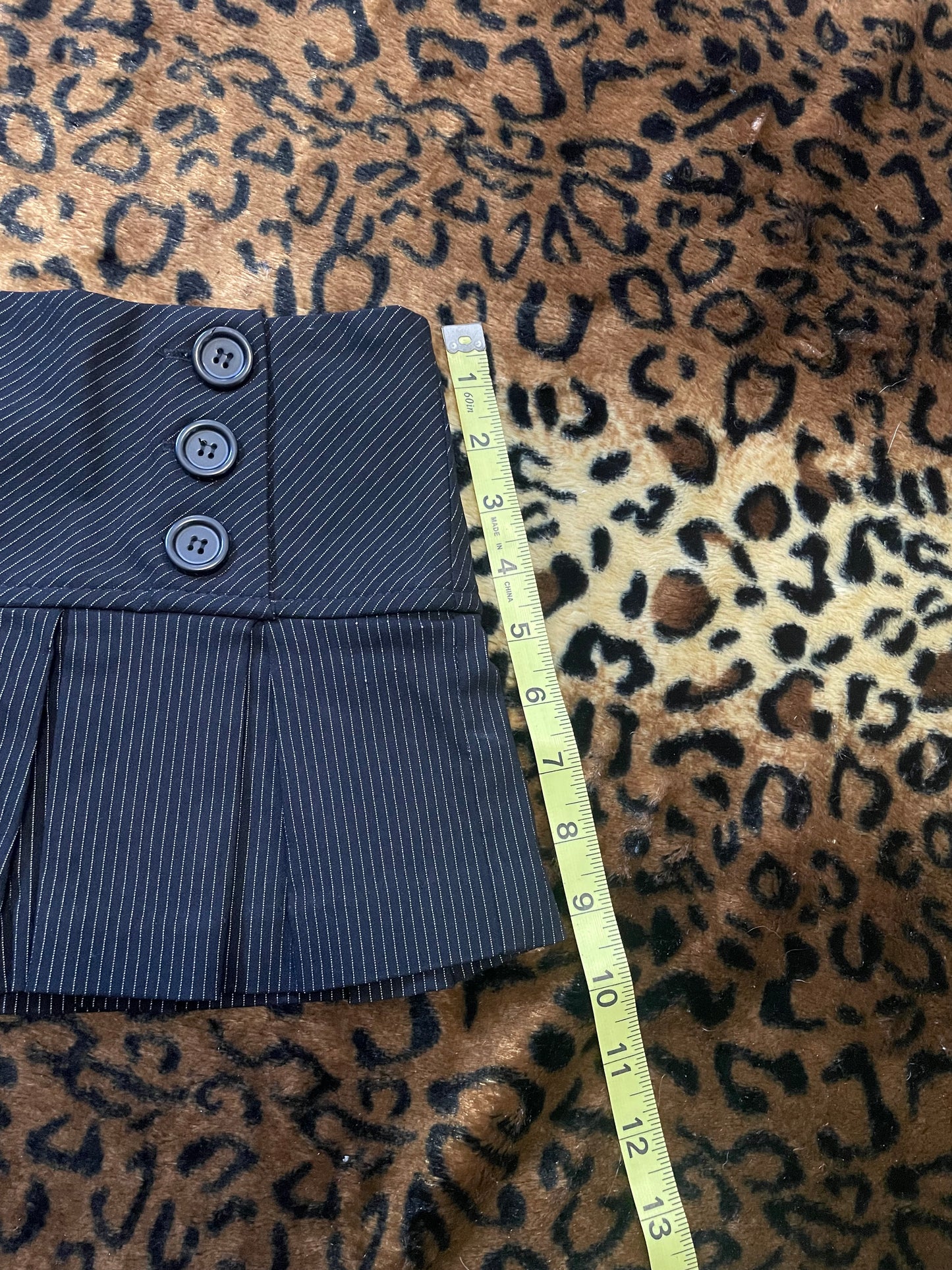 charlotte russe pinstripe pleated mini skirt