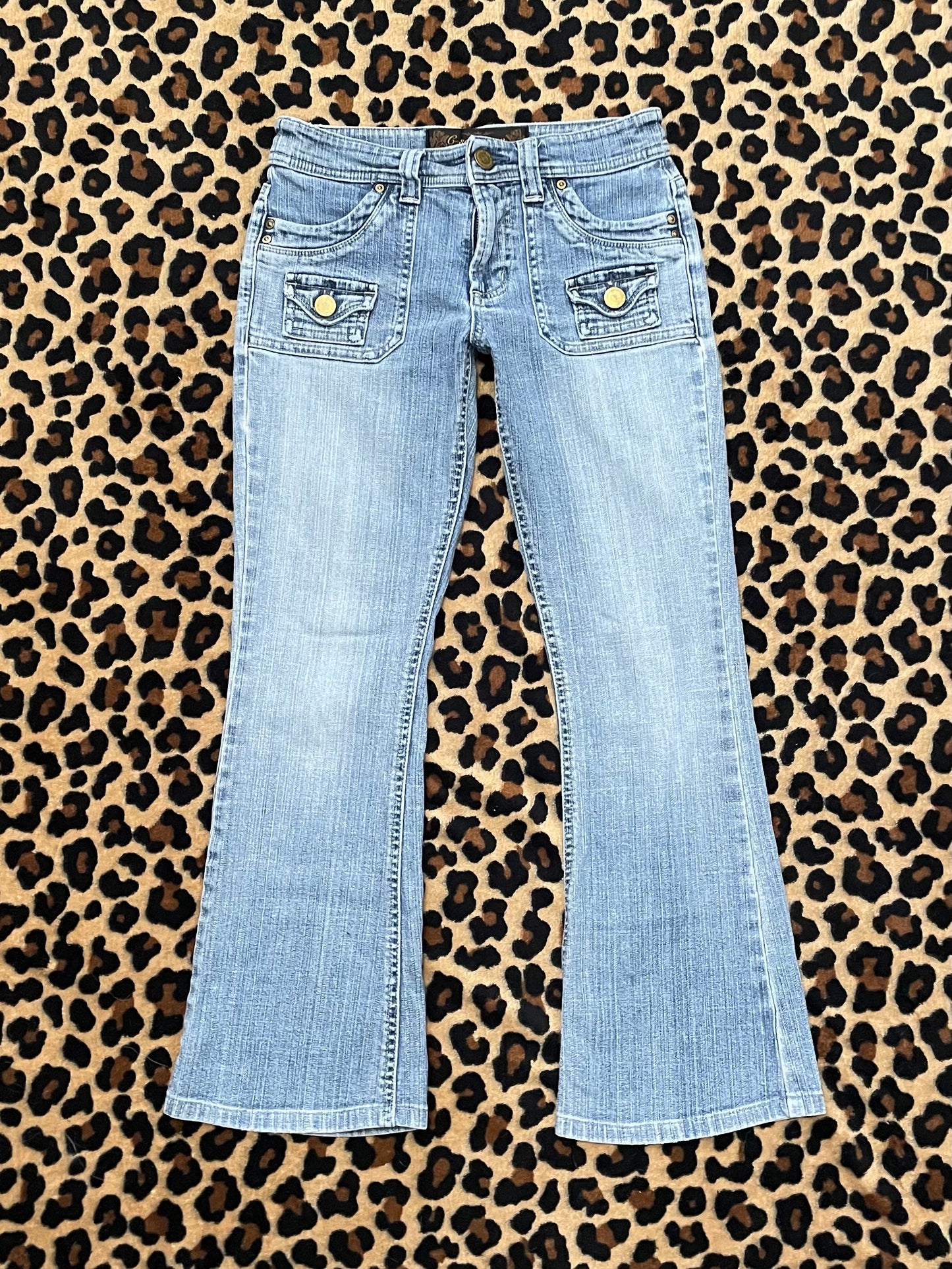 lowrise flare pocket jeans