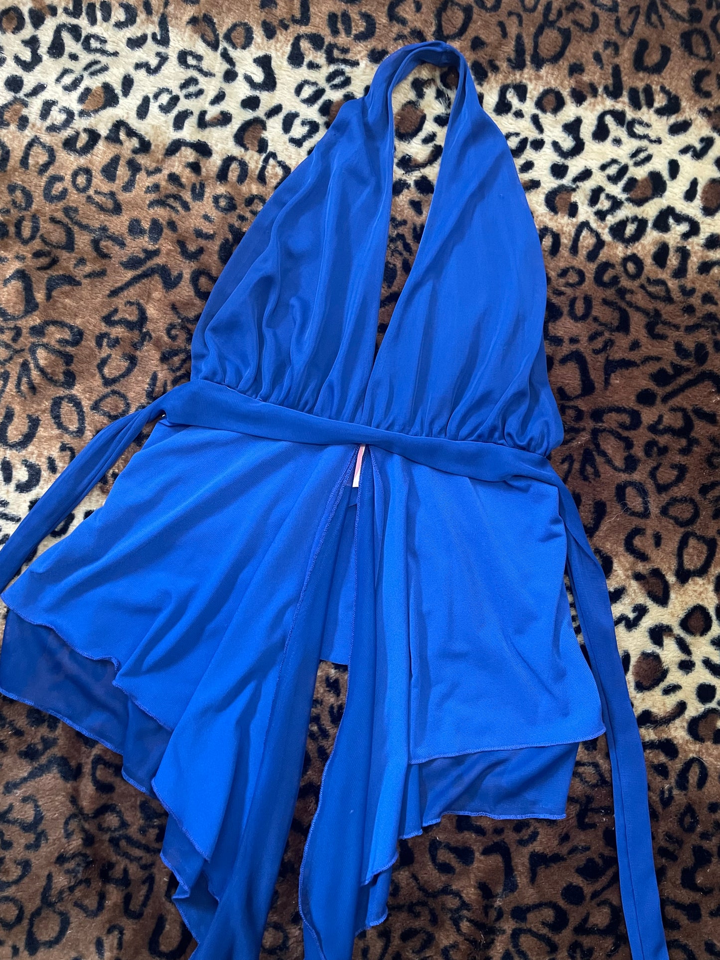 flowy mesh halter top w/ an open middle