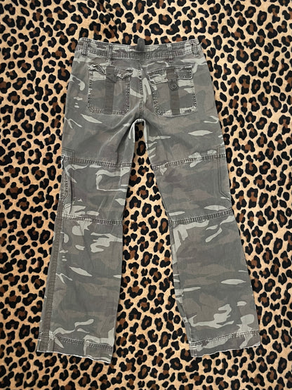 camo lowrise cargos