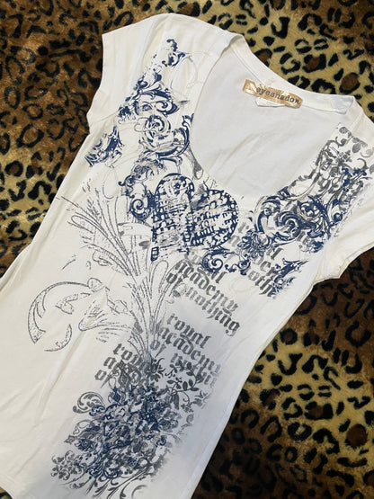 eyeshadow grunge shirt