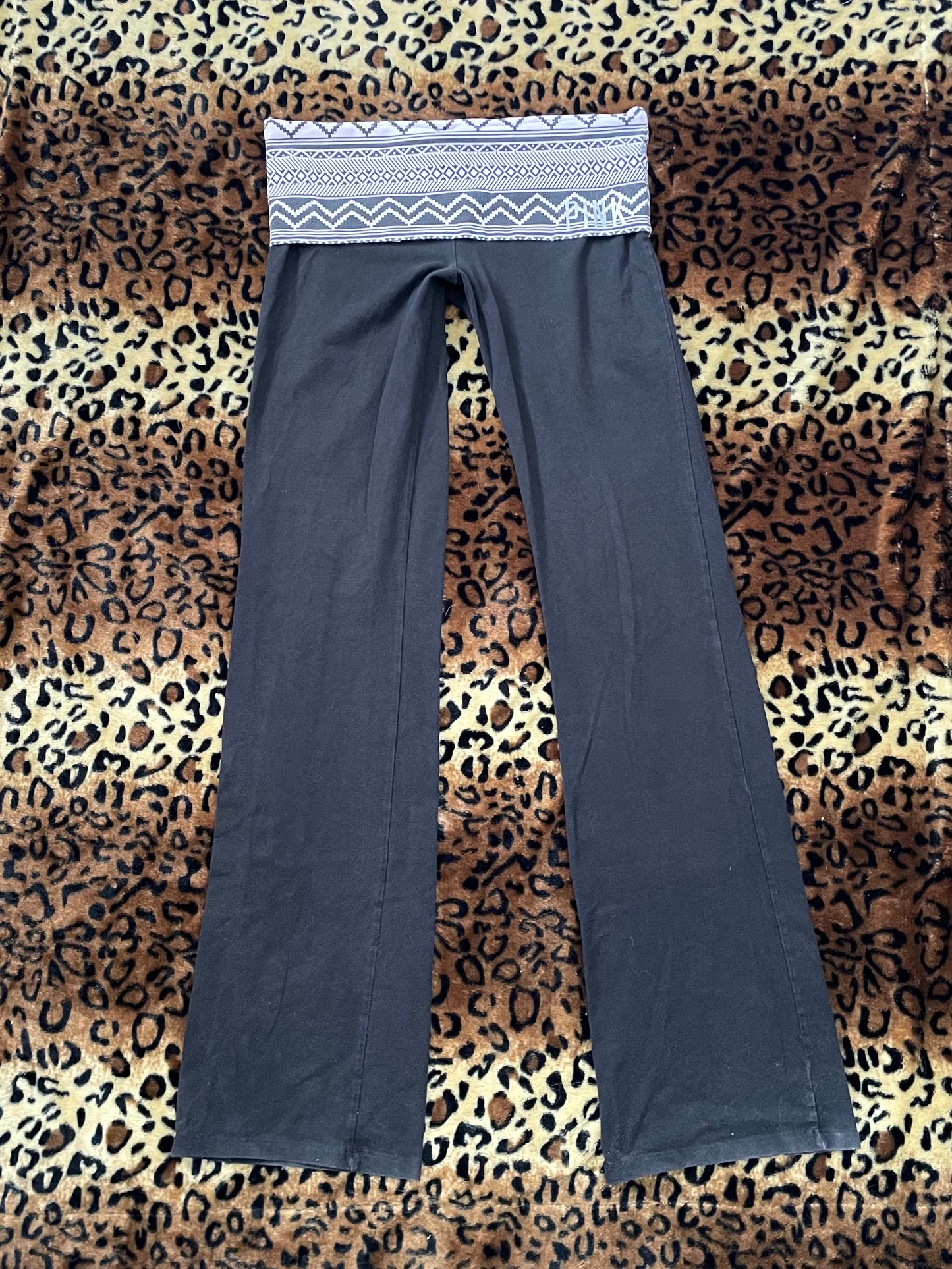 VS PINK lowrise foldover yoga pants