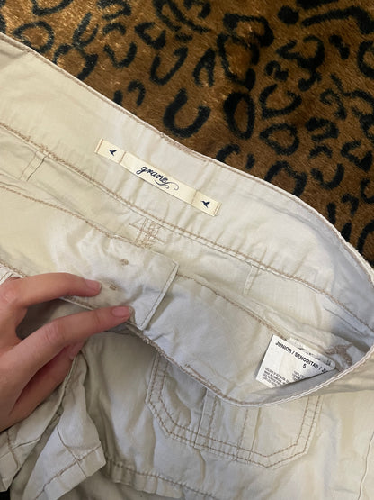 lowrise pocket mini shorts