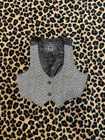last kiss mini vest