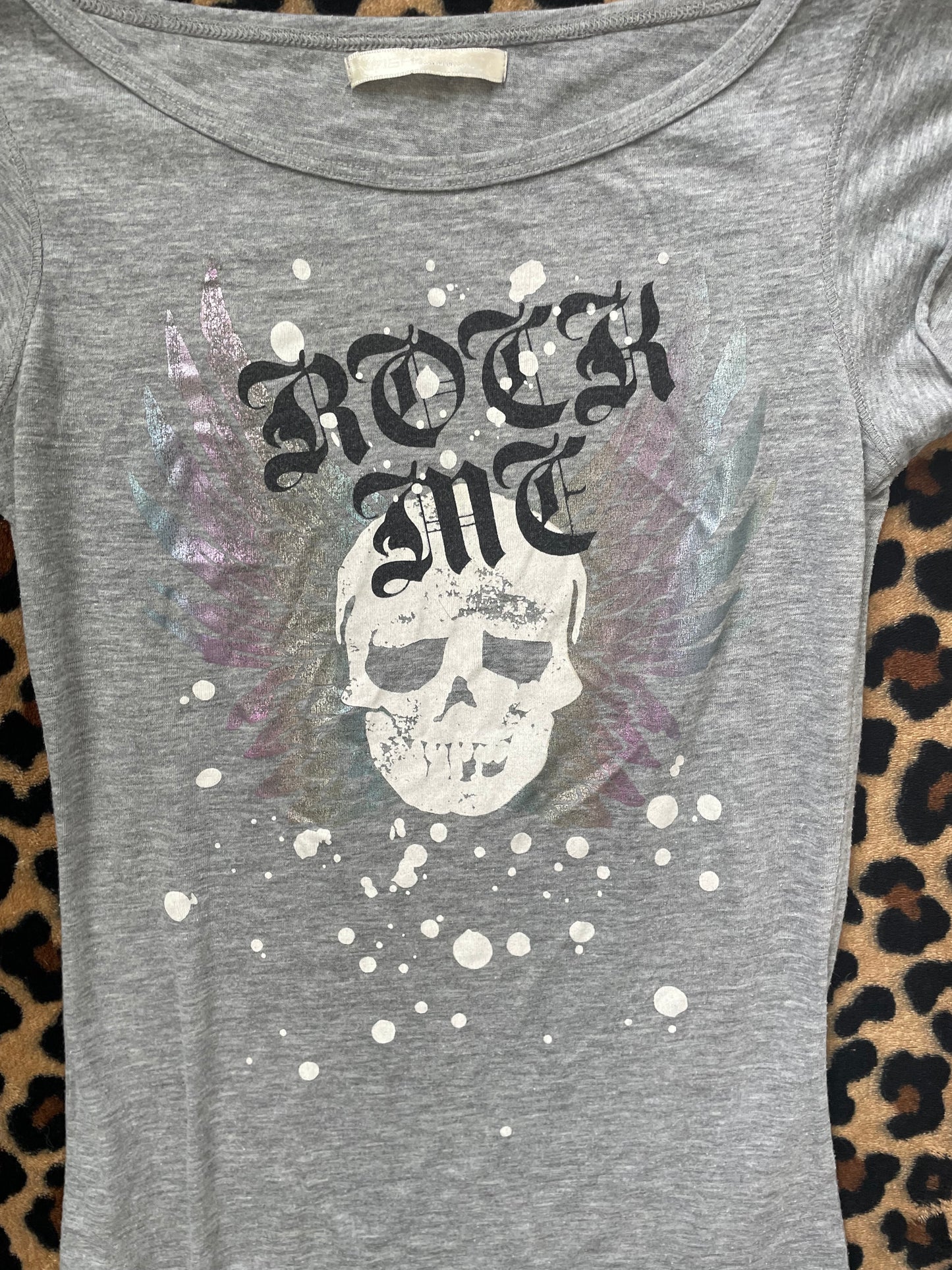 skull rock shirt