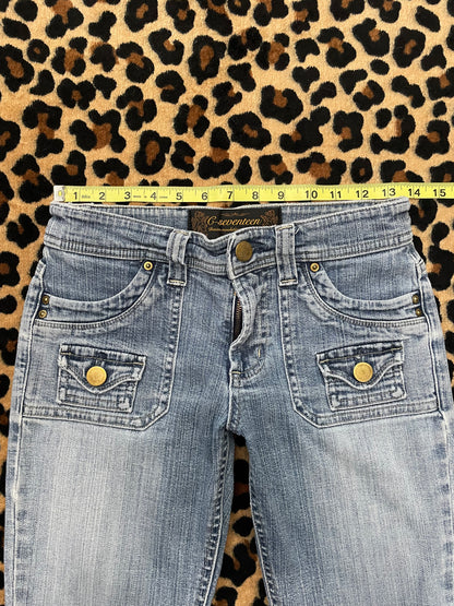 lowrise flare pocket jeans