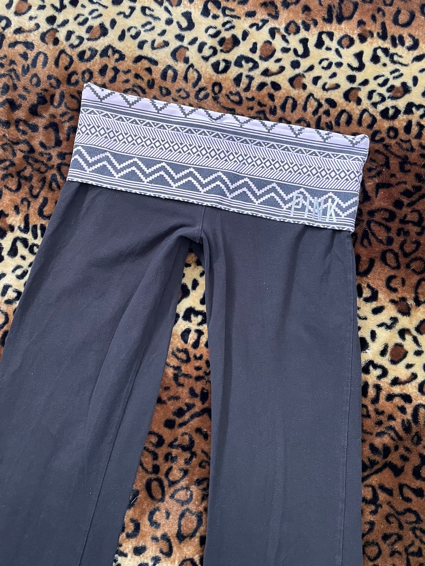 VS PINK lowrise foldover yoga pants
