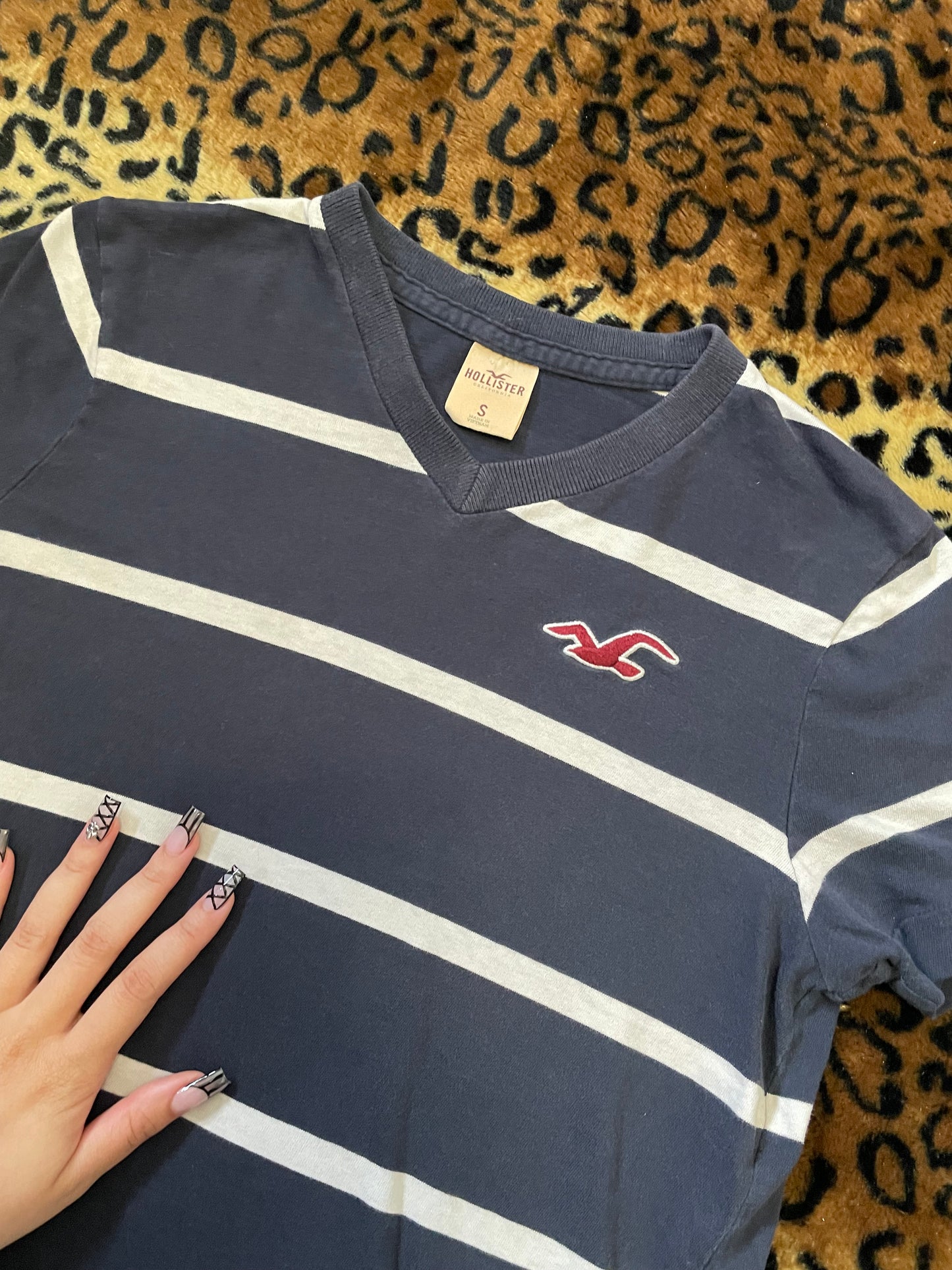 mens hollister striped tee