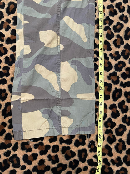 camo lowrise cargo pants
