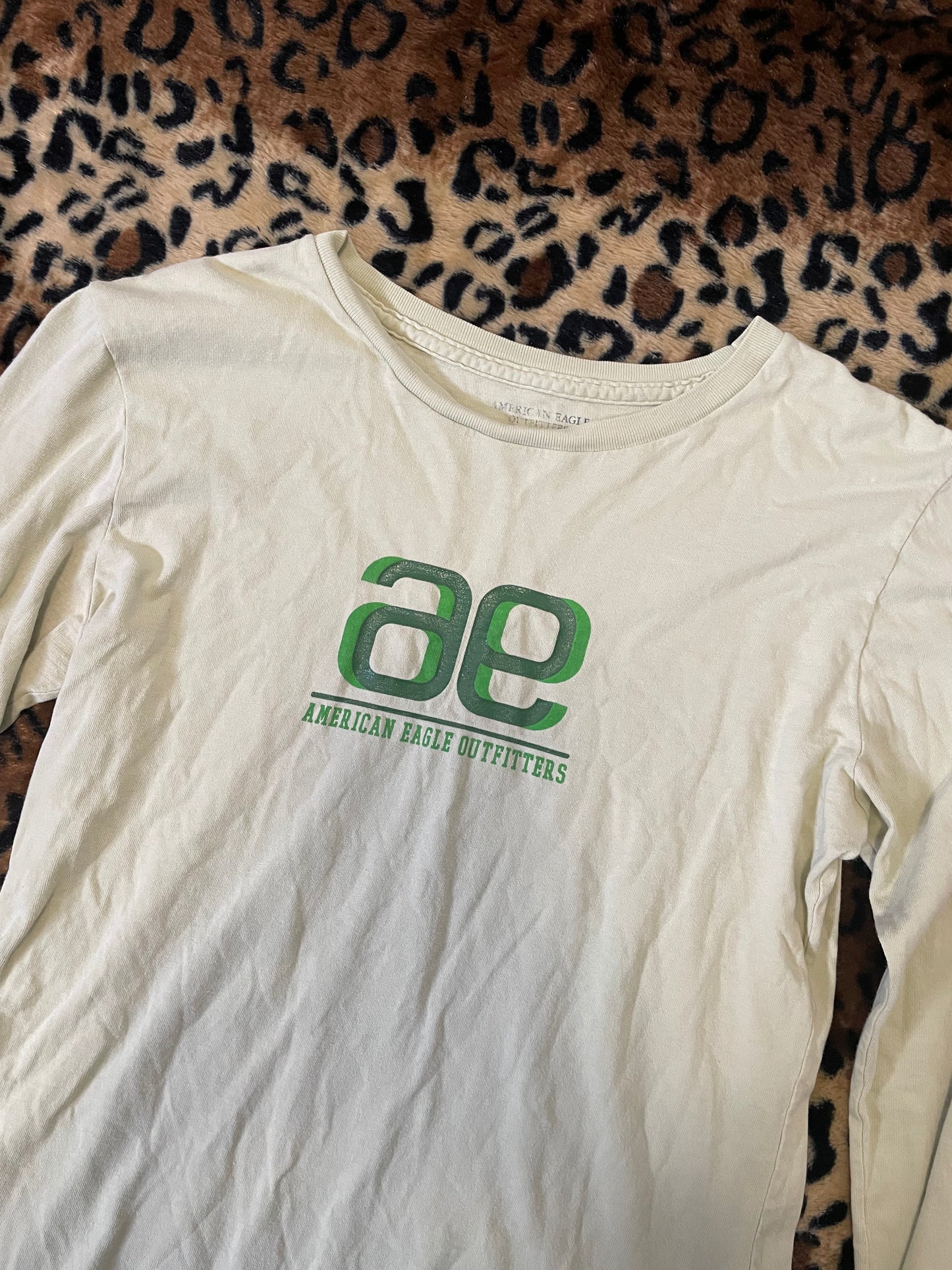 american eagle longsleeve