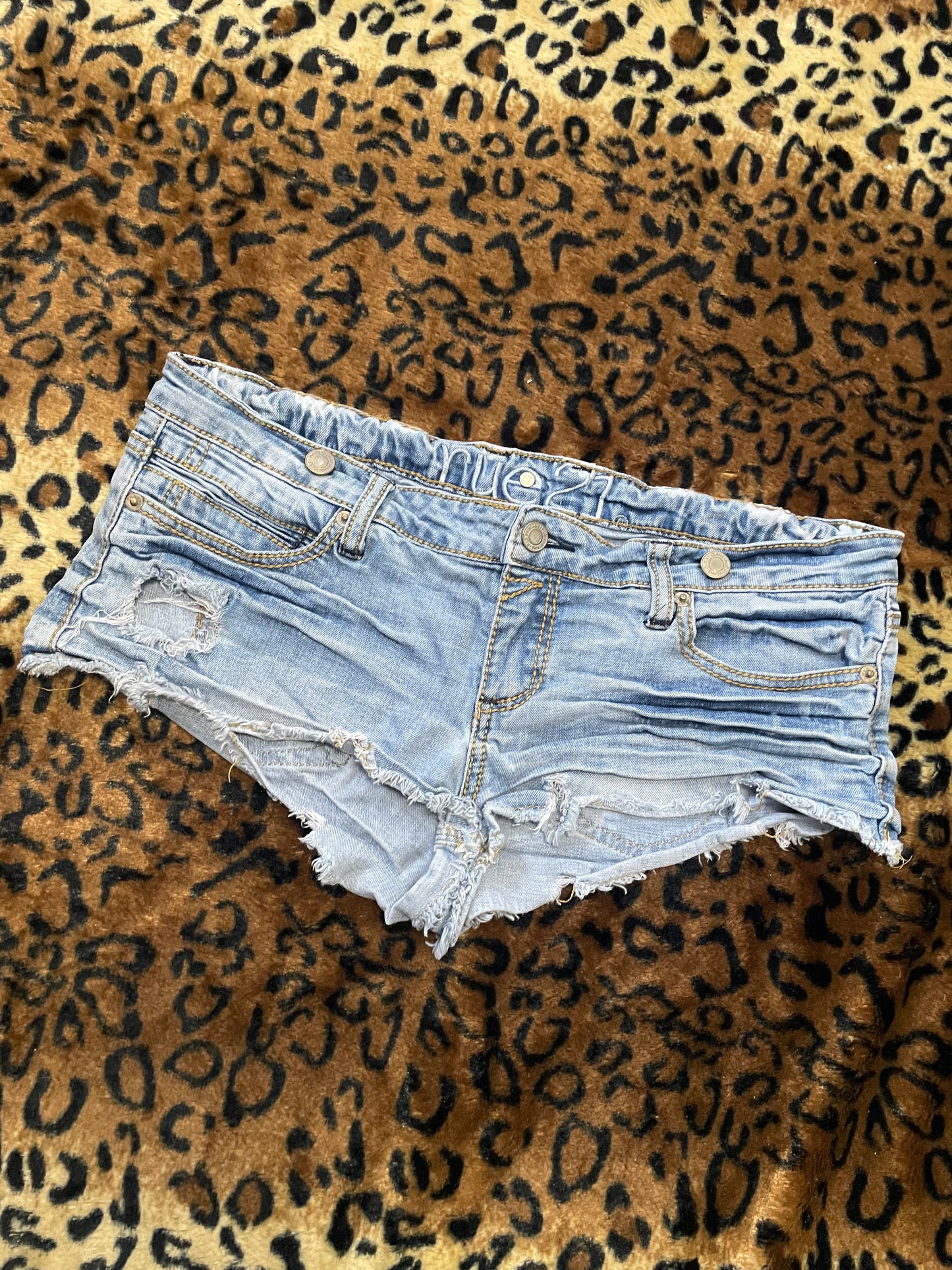 rue21 low rise ultra mini shorts