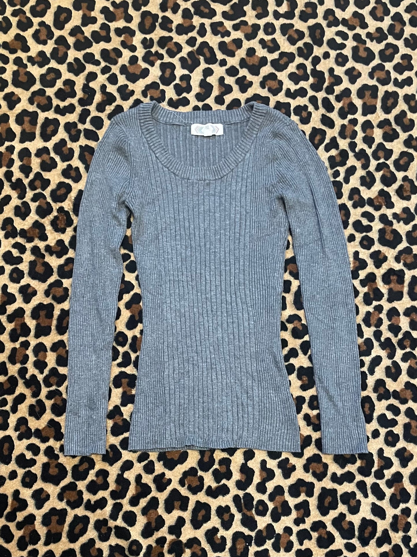 fitted knit longsleeve