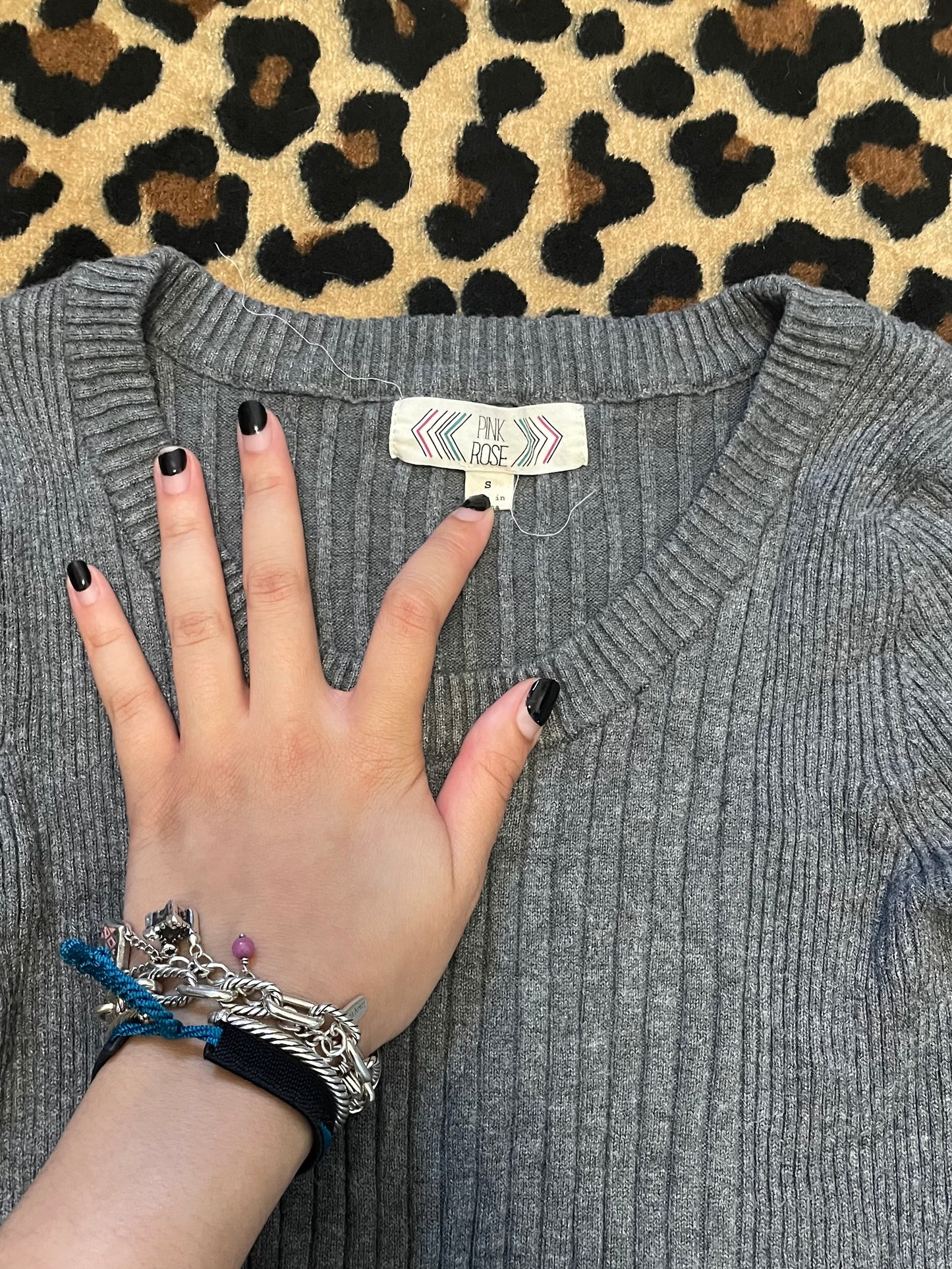 fitted knit longsleeve