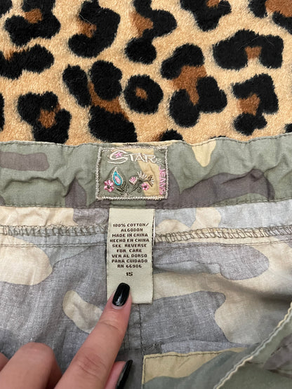 camo lowrise cargo pants