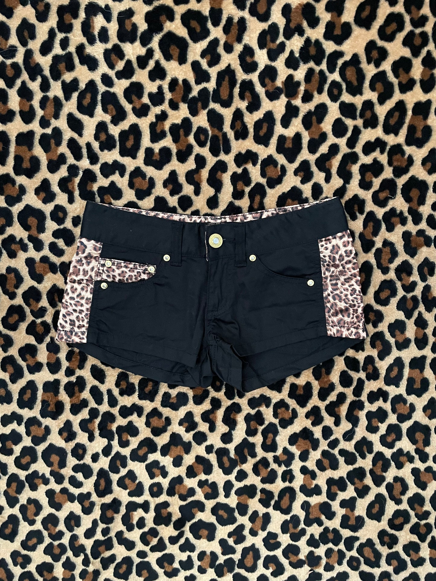 japanese leopard mini shorts