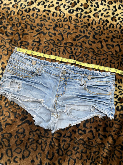 rue21 low rise ultra mini shorts
