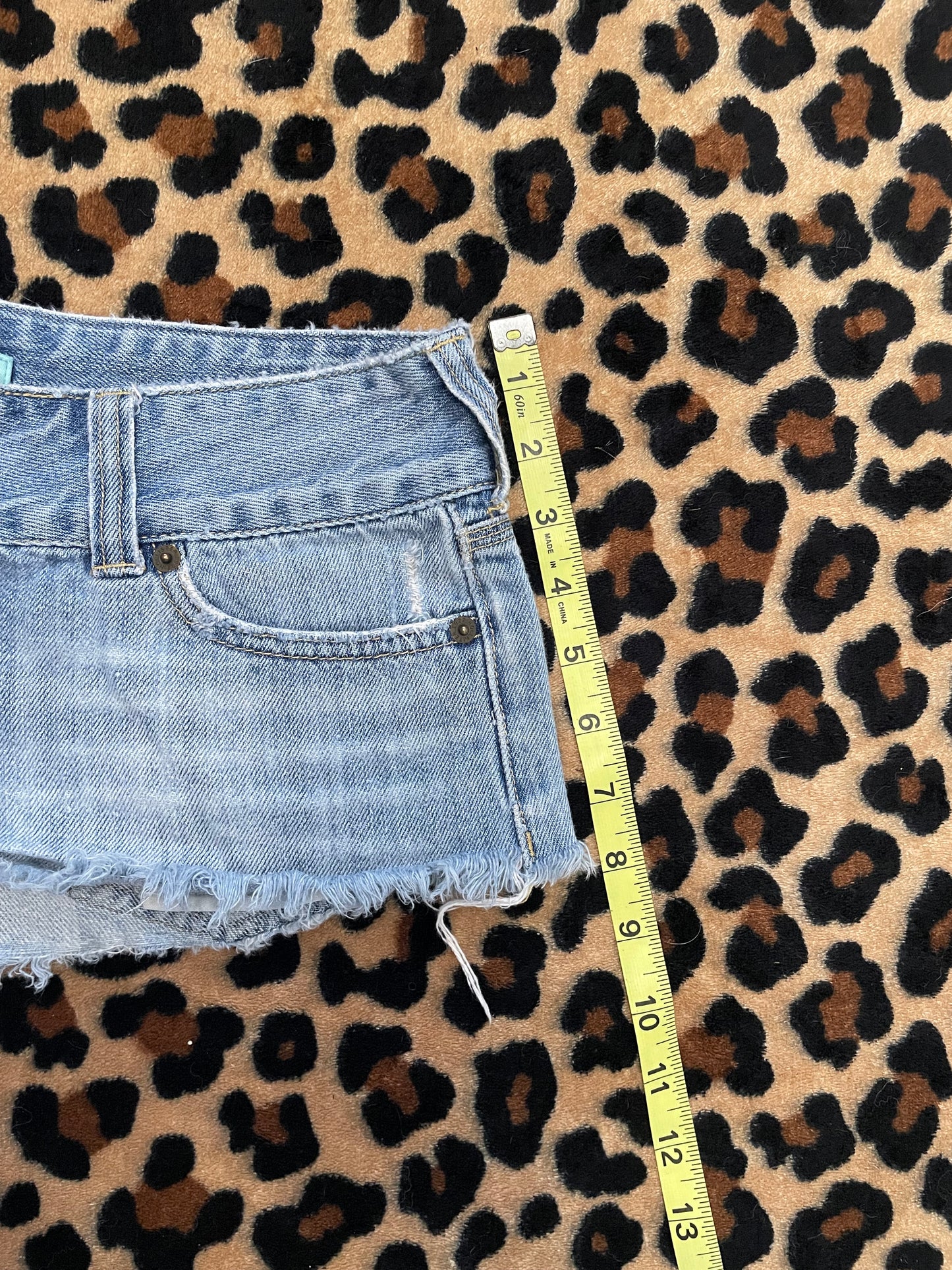 hollister lowrise ultra mini shorts