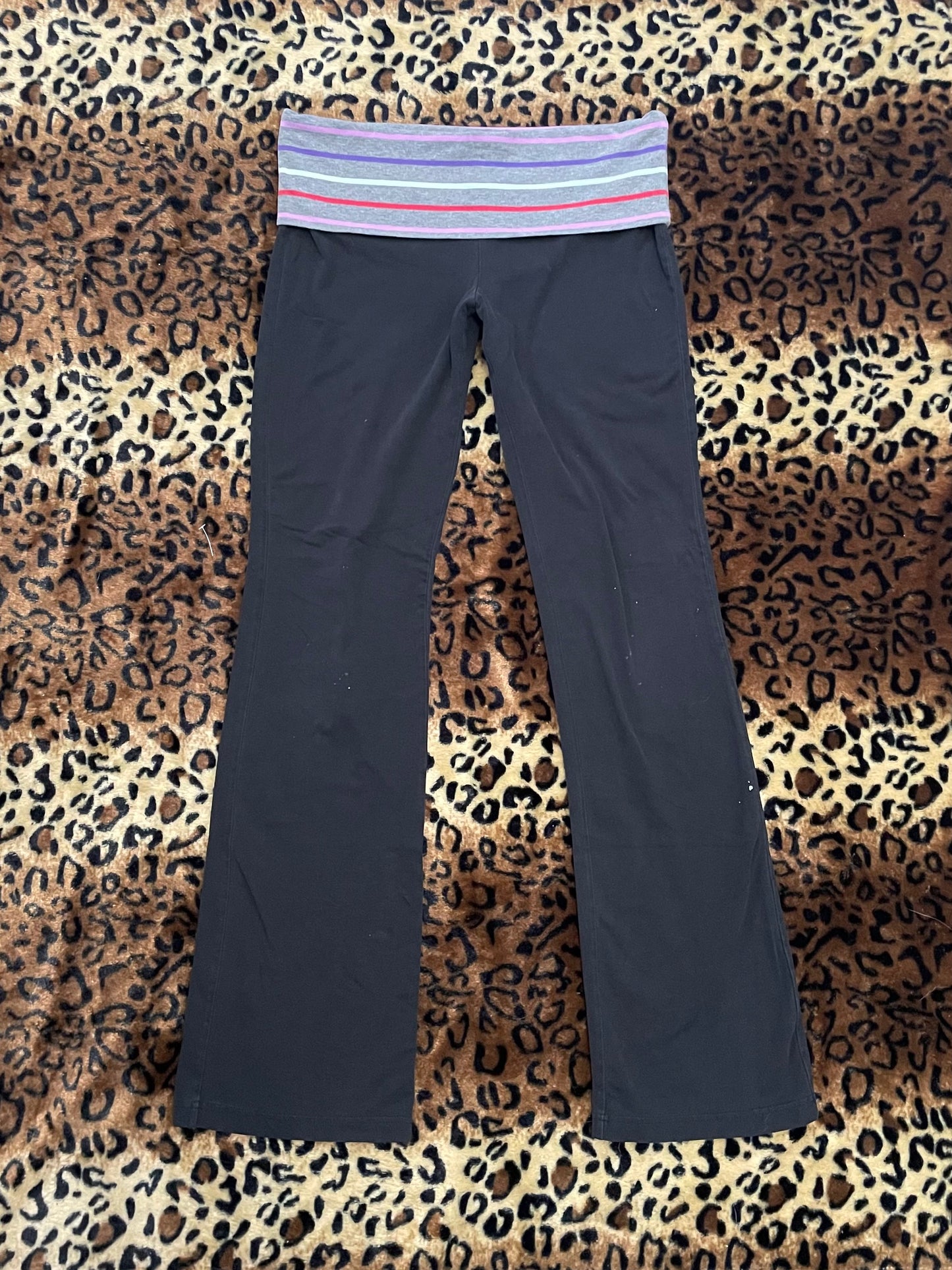 xhileration lowrise foldover leggings