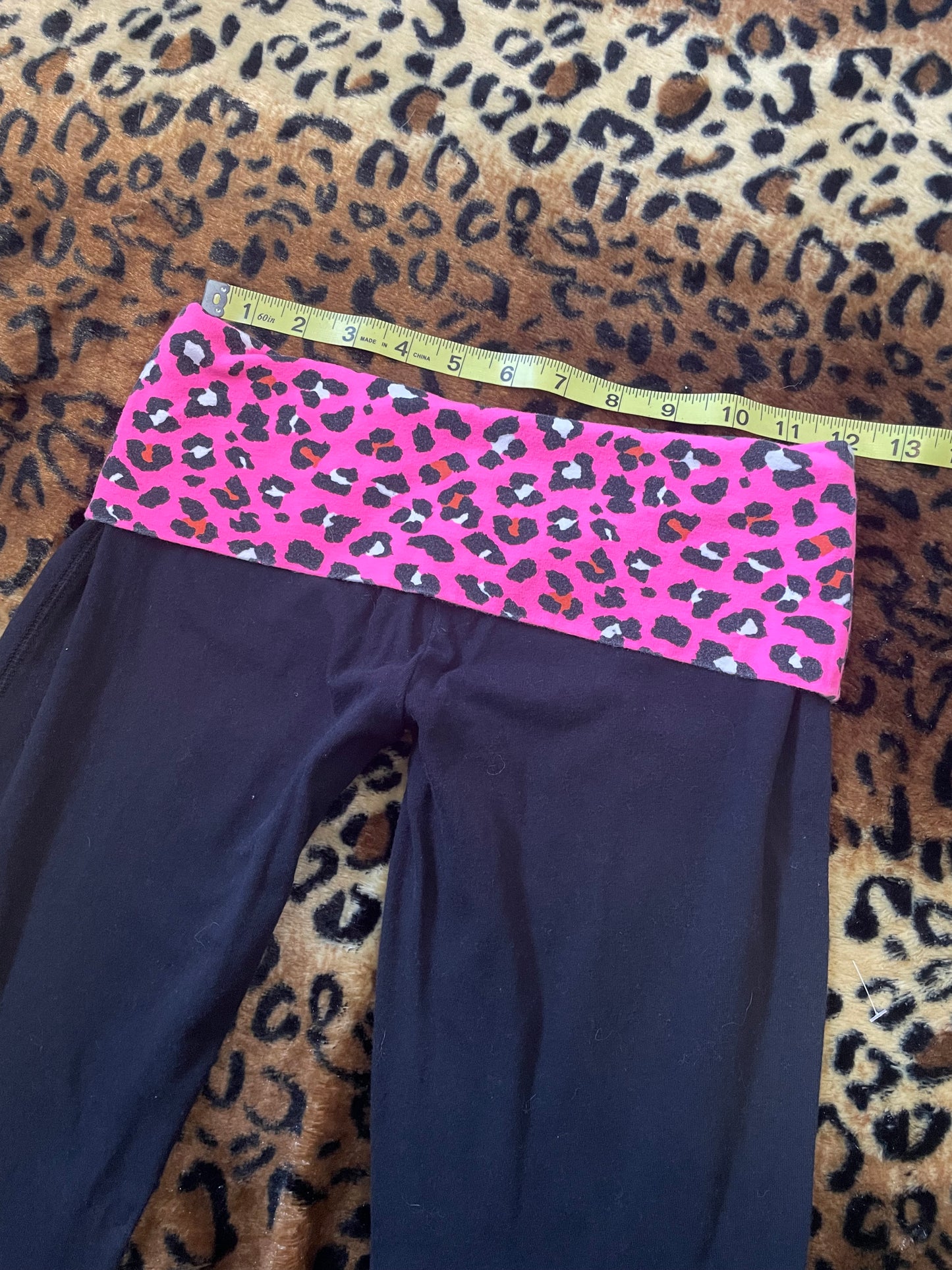 SO cheetah lowrise foldover flare leggings