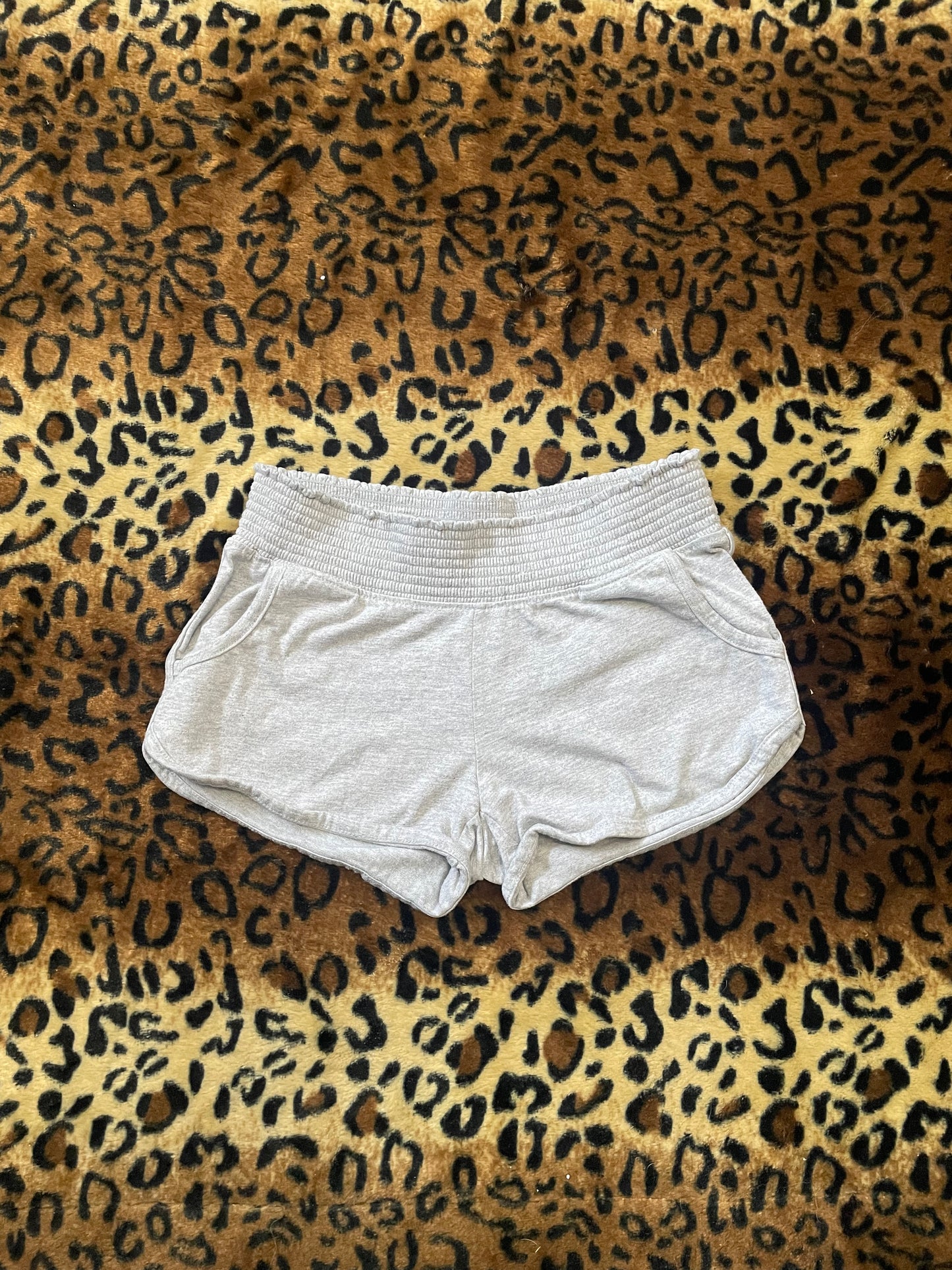 no boundaries lowrise mini shorts