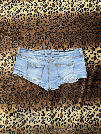 rue21 low rise ultra mini shorts