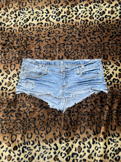 rue21 low rise ultra mini shorts