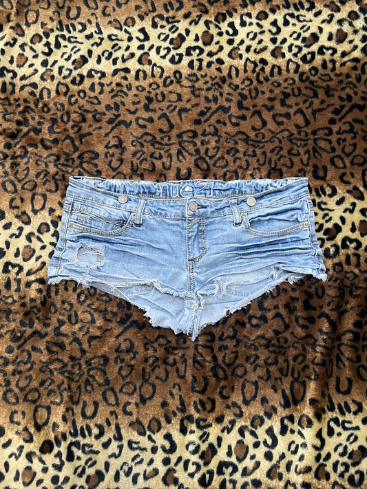 rue21 low rise ultra mini shorts