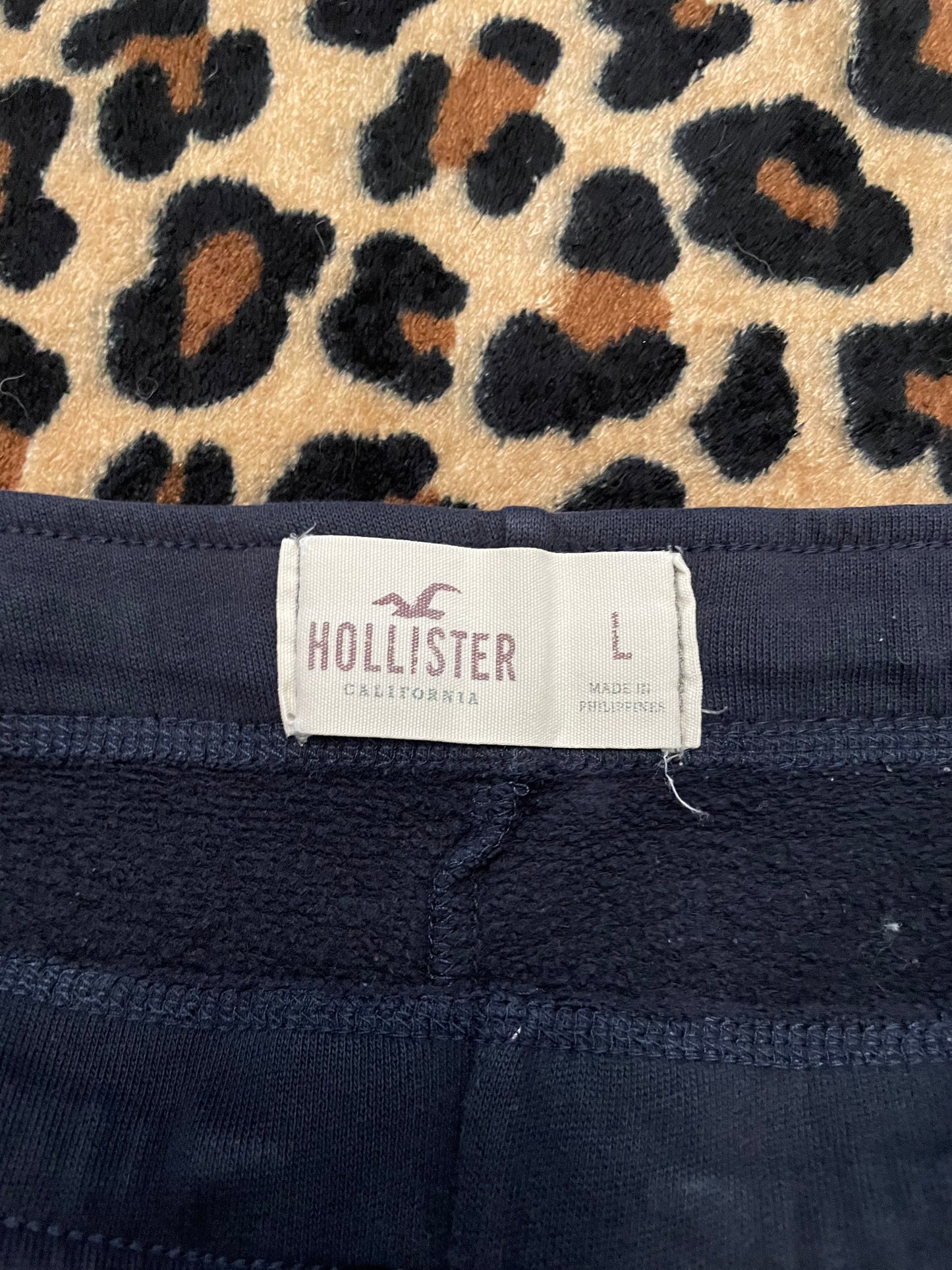 hollister lowrise mini shorts