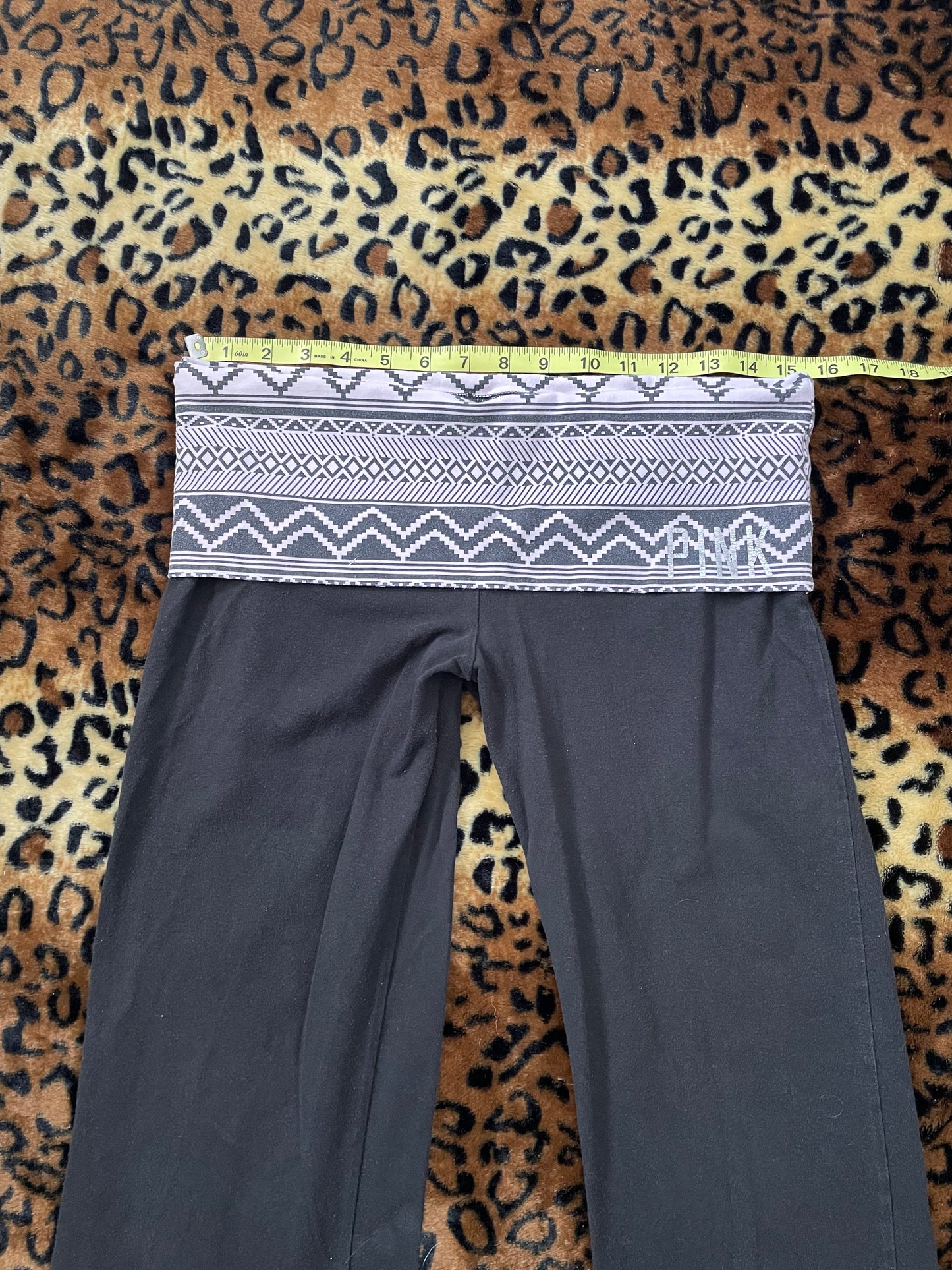 VS PINK lowrise foldover yoga pants
