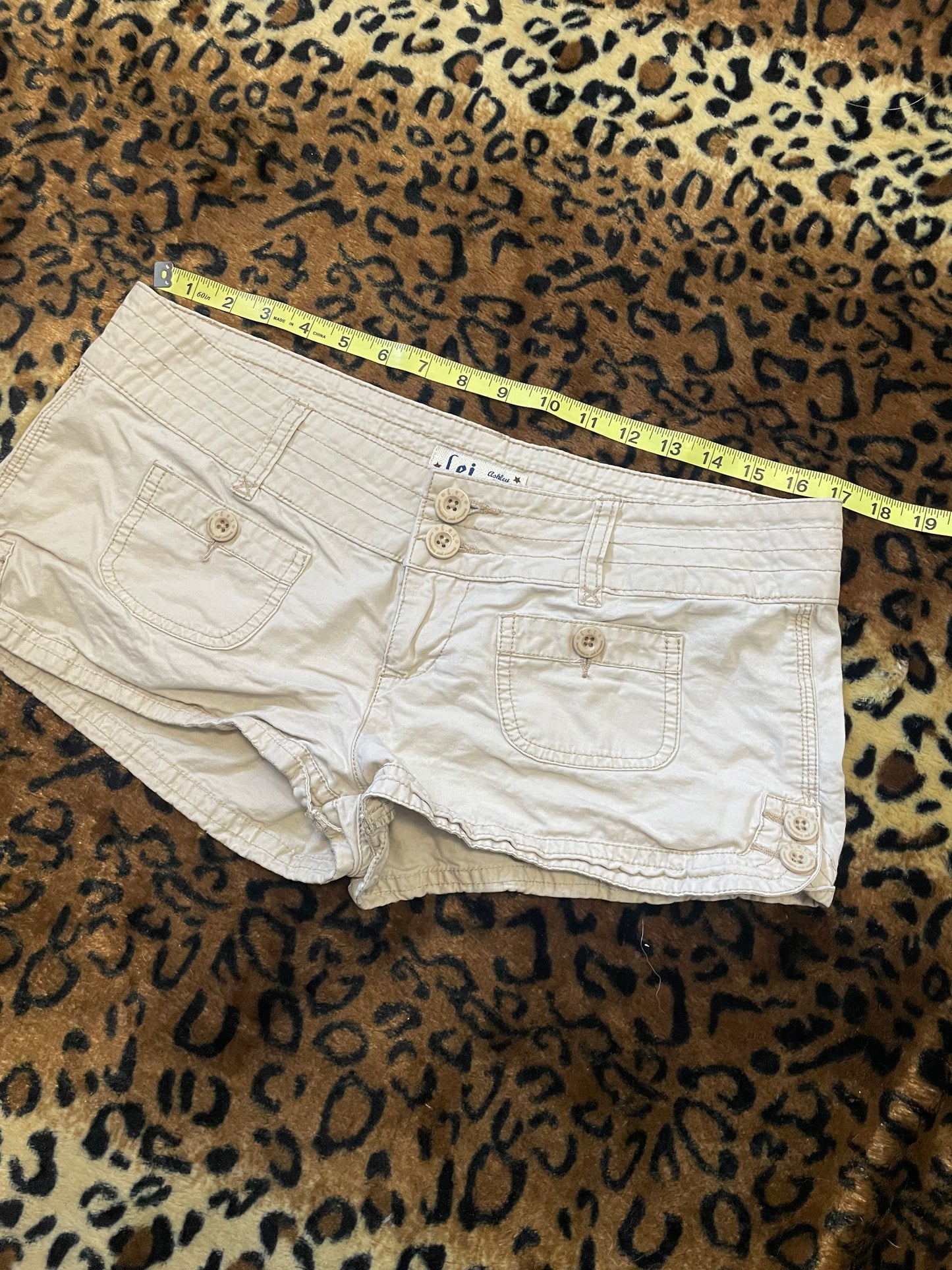LEI lowrise mini shorts