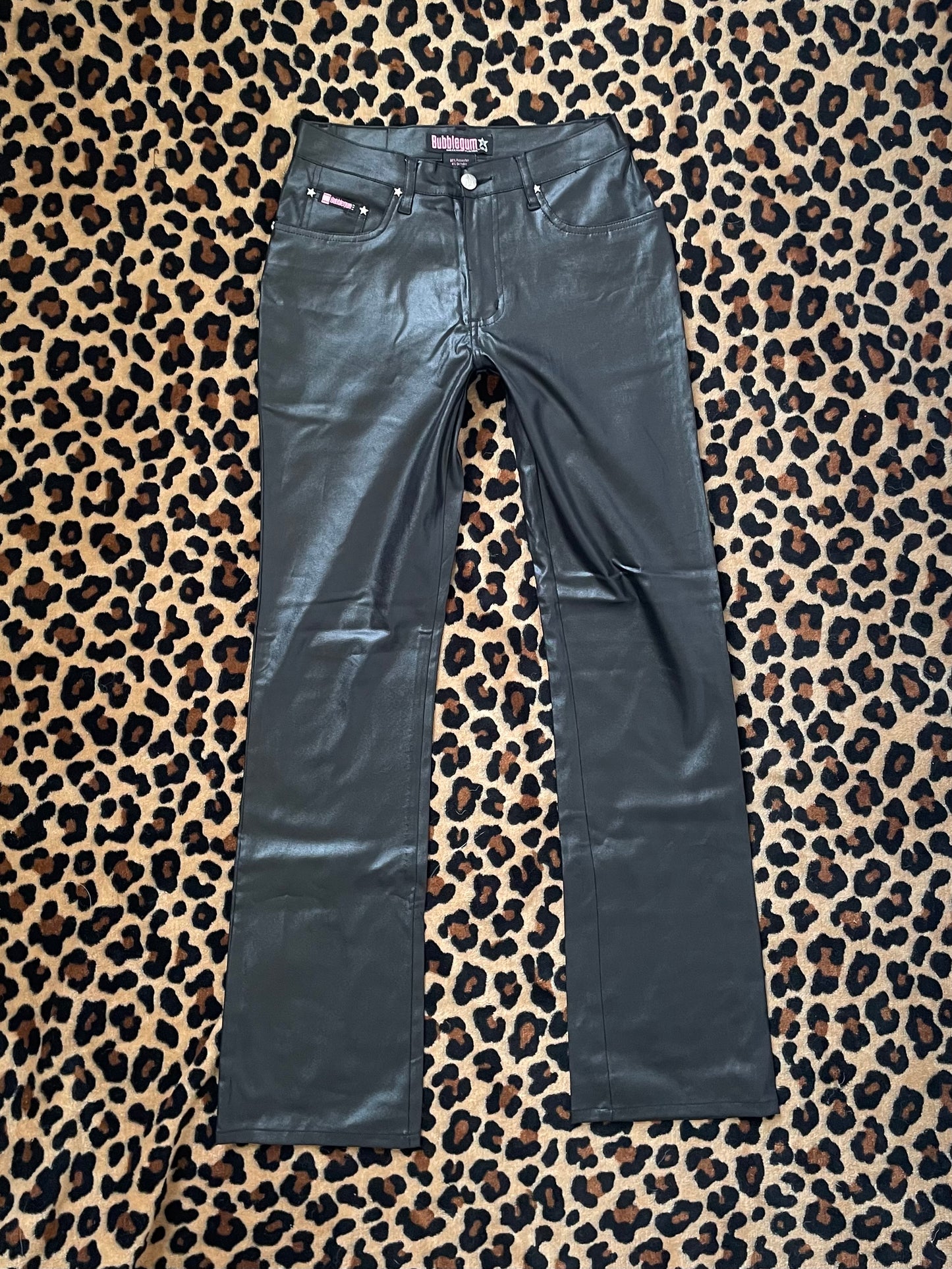 bubblegum shiny/ leather low rise pants