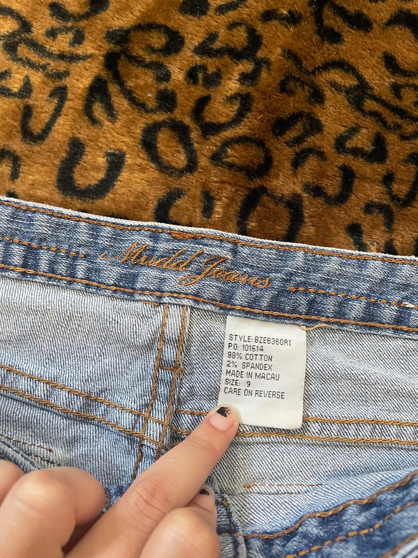 mudd lowrise mini shorts
