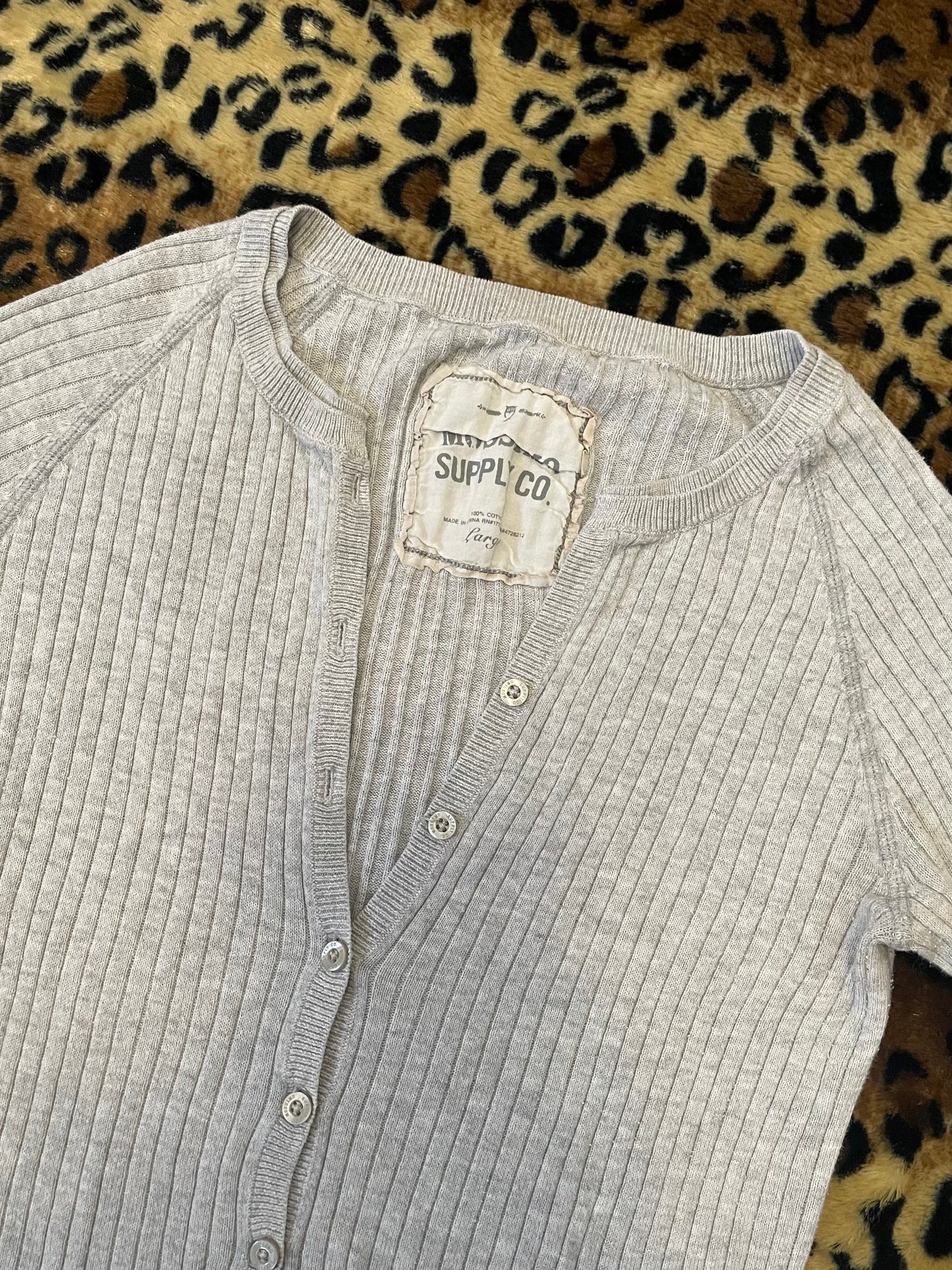 mossimo ribbed fitted shirt