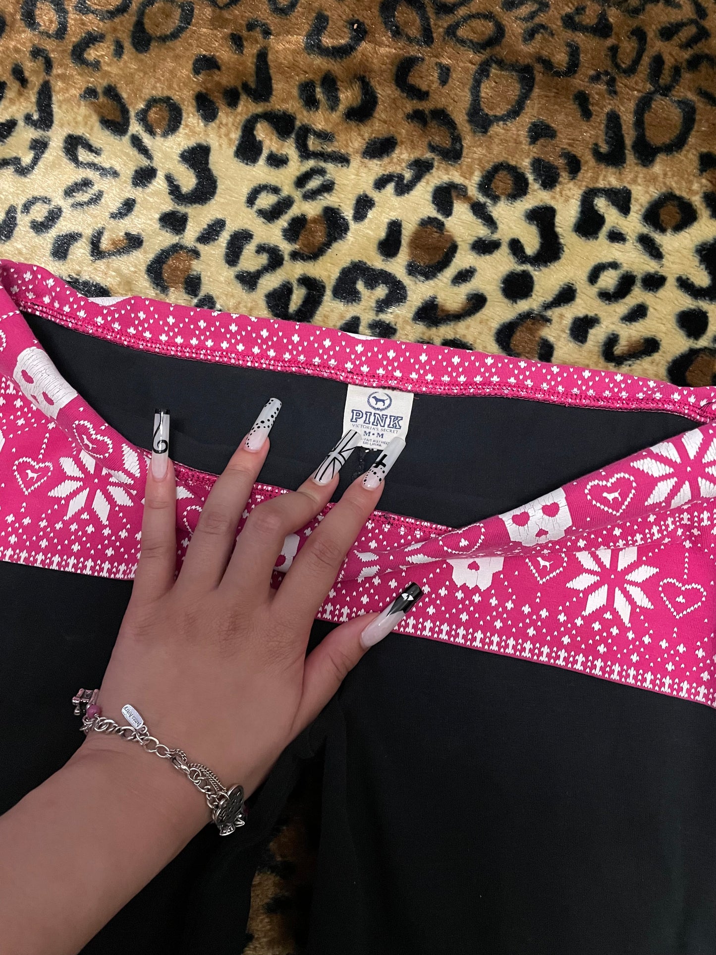 VS Pink skull foldover lowrise flare leggings