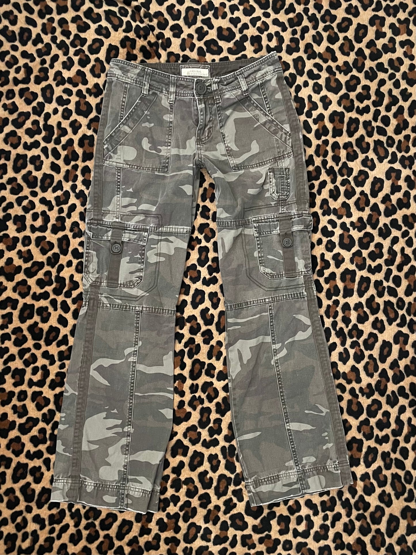 camo lowrise cargos