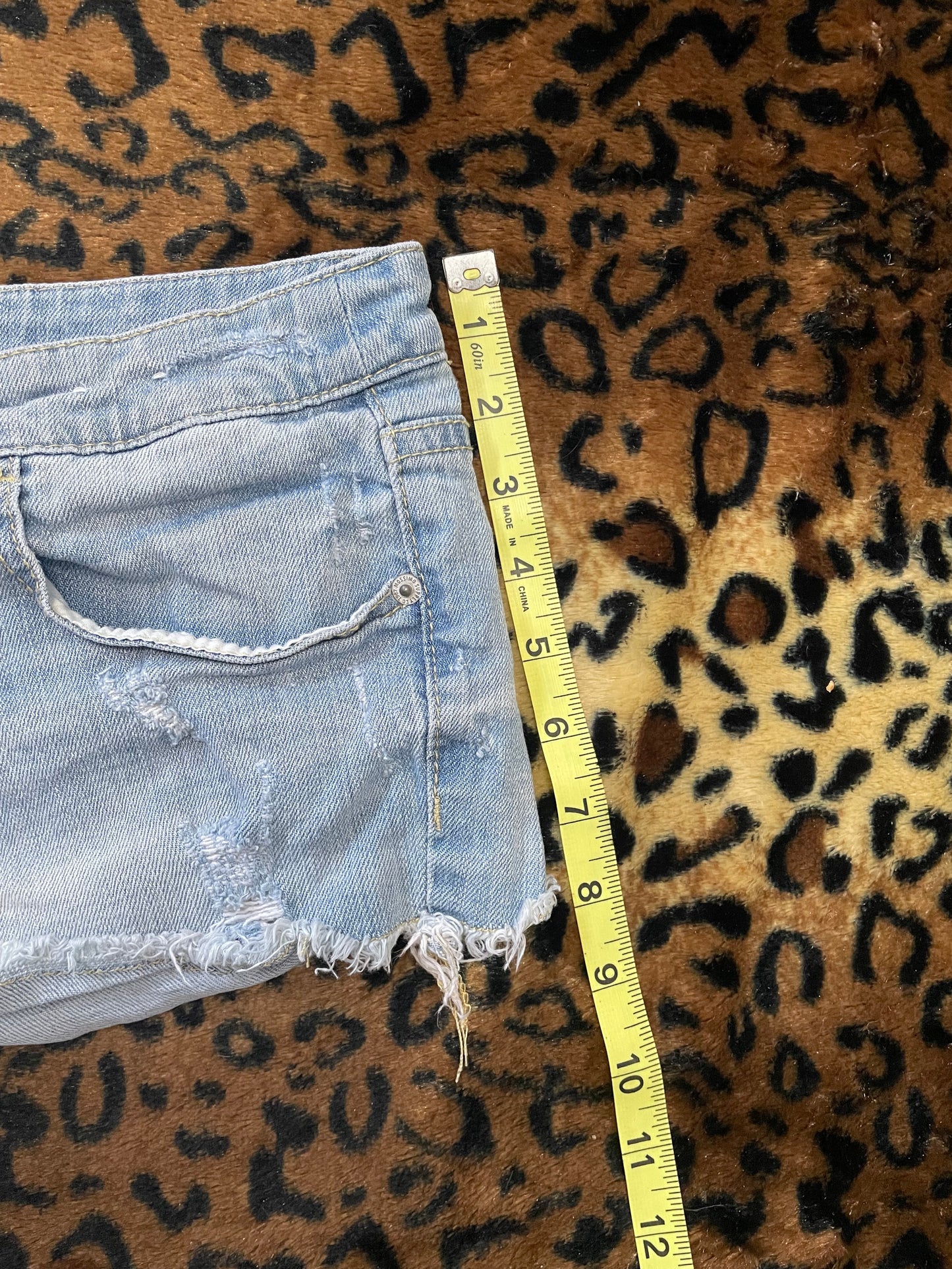 mossimo lowrise mini shorts