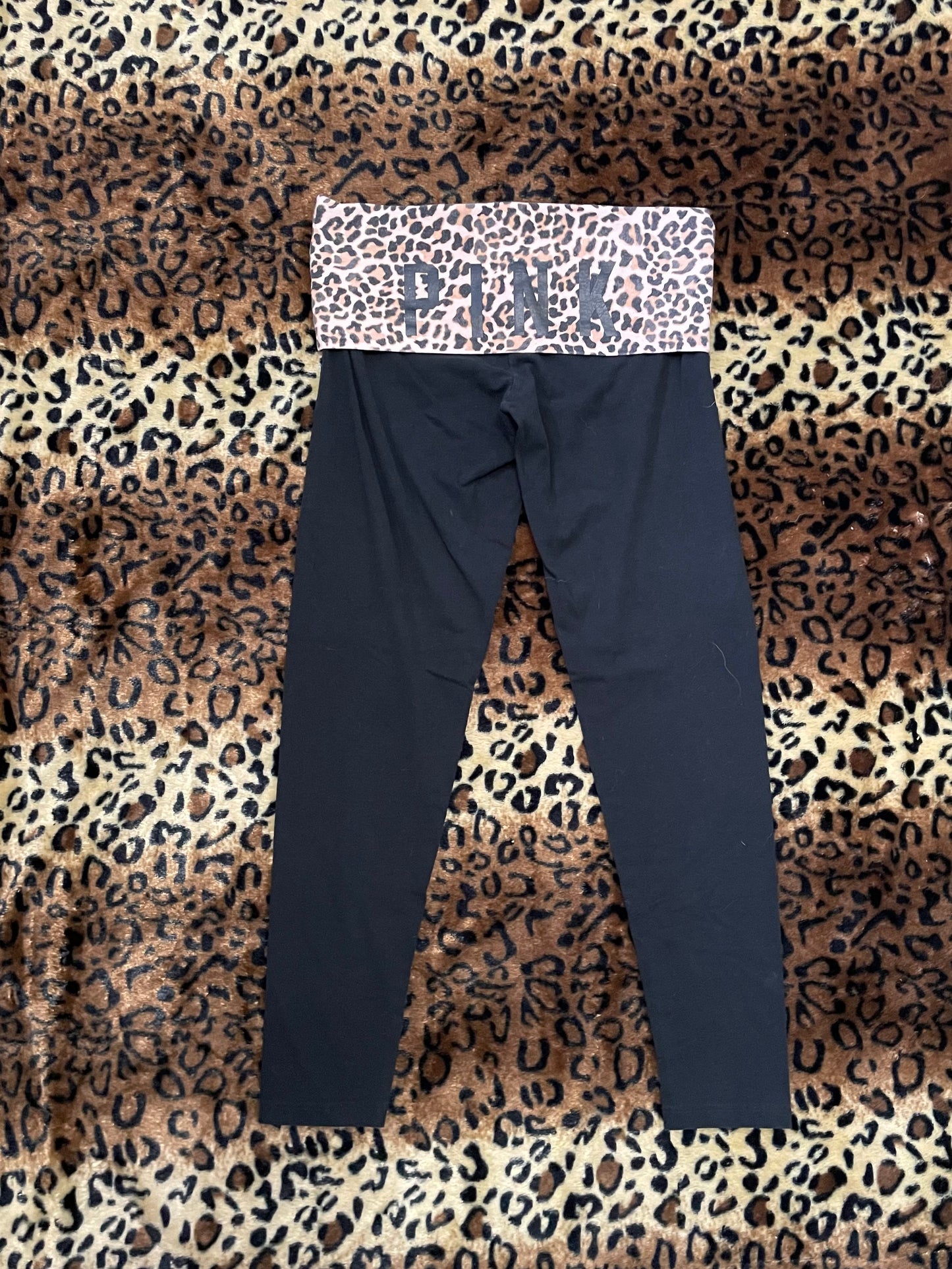 VS Pink leopard print lowrise foldover leggings