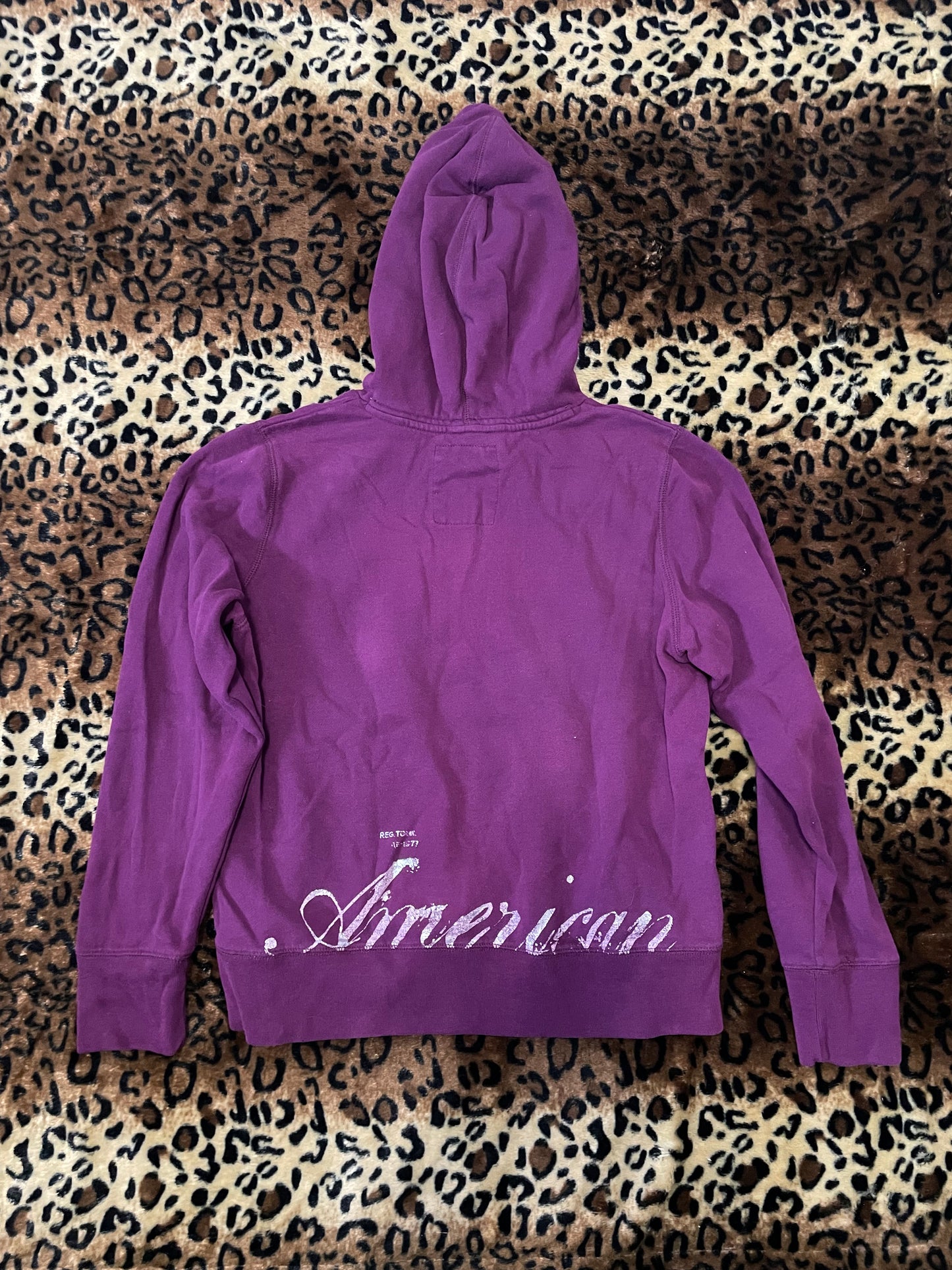 american eagle fitted sweater