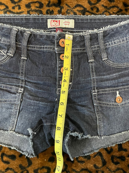 LEI lowrise cargo mini shorts