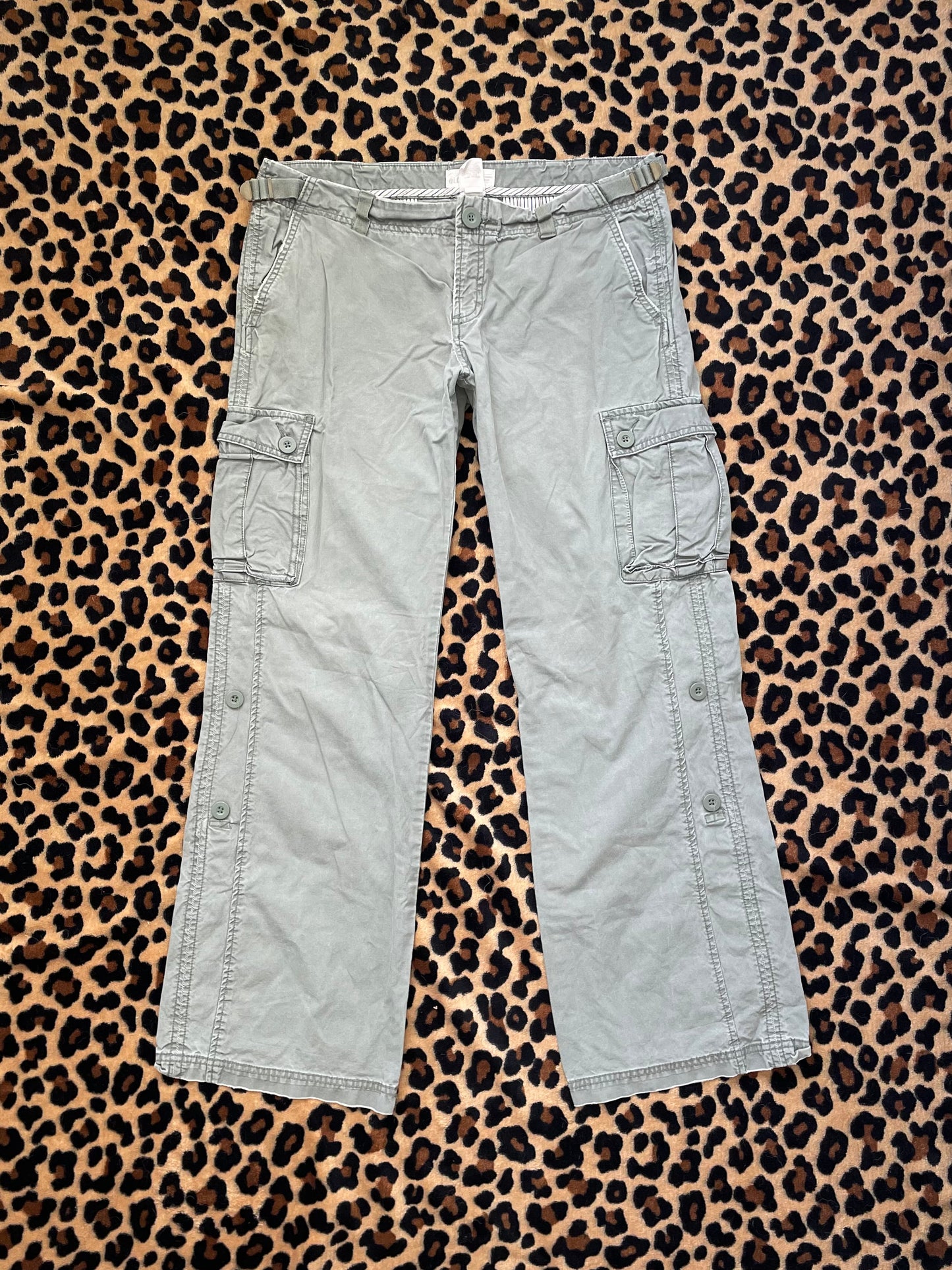 old navy low rise cargos