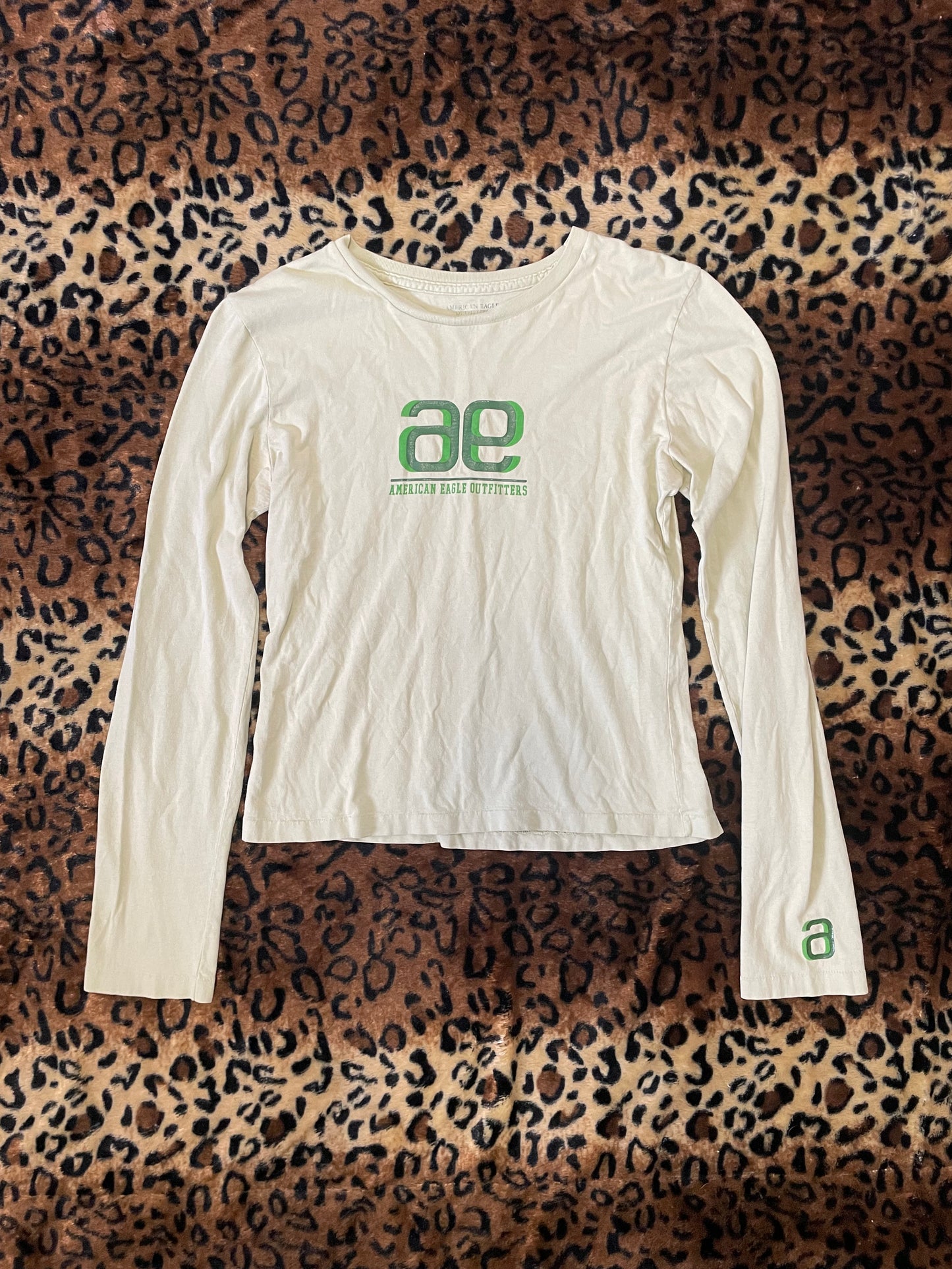 american eagle longsleeve