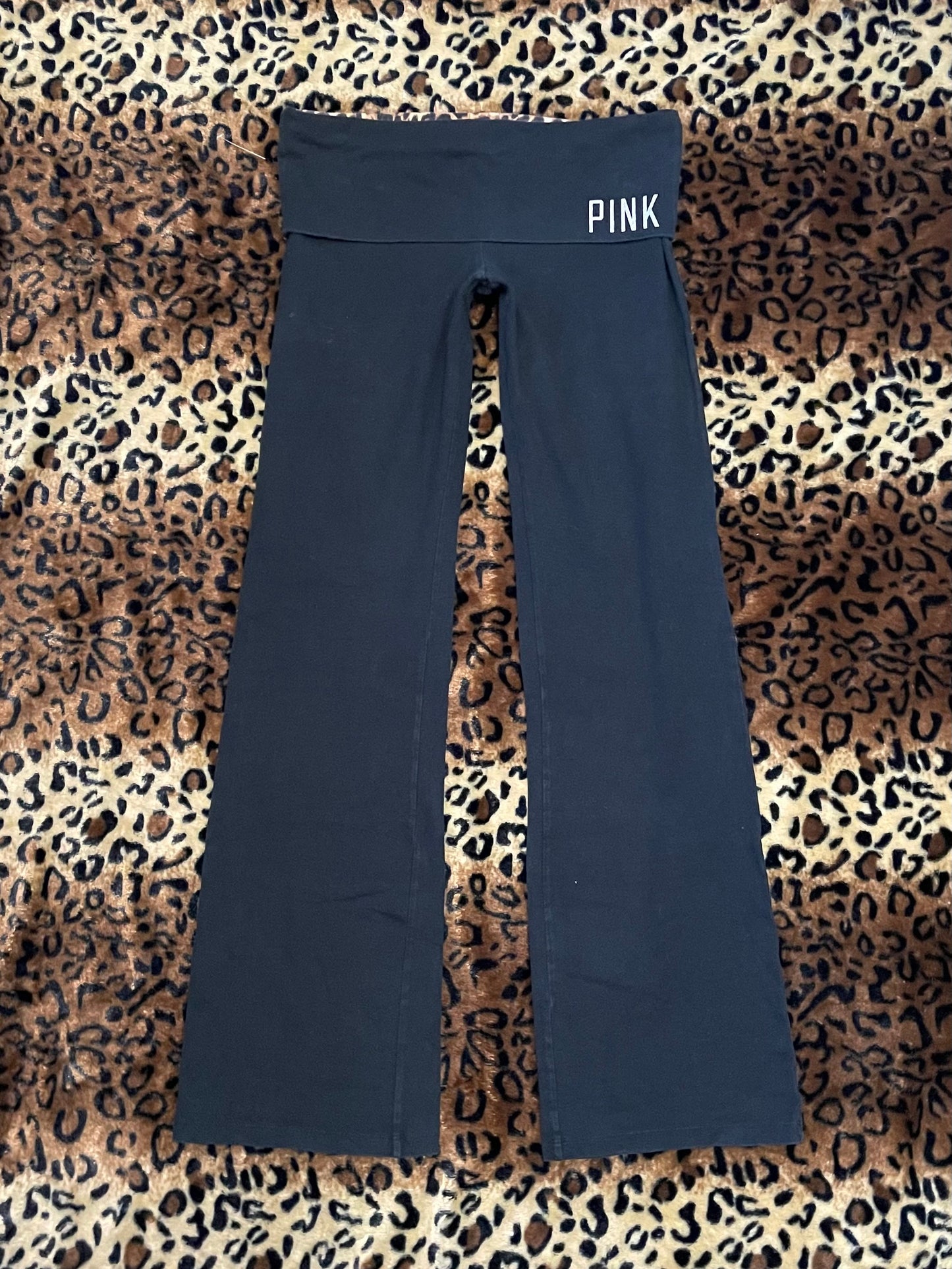 VS Pink foldover flare leggings