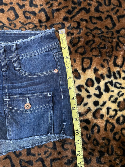 LEI lowrise cargo mini shorts